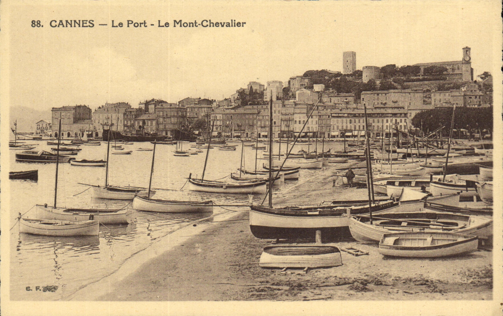 VINTAGE POSTCARD Cannes the Port the Mount Knight Boats