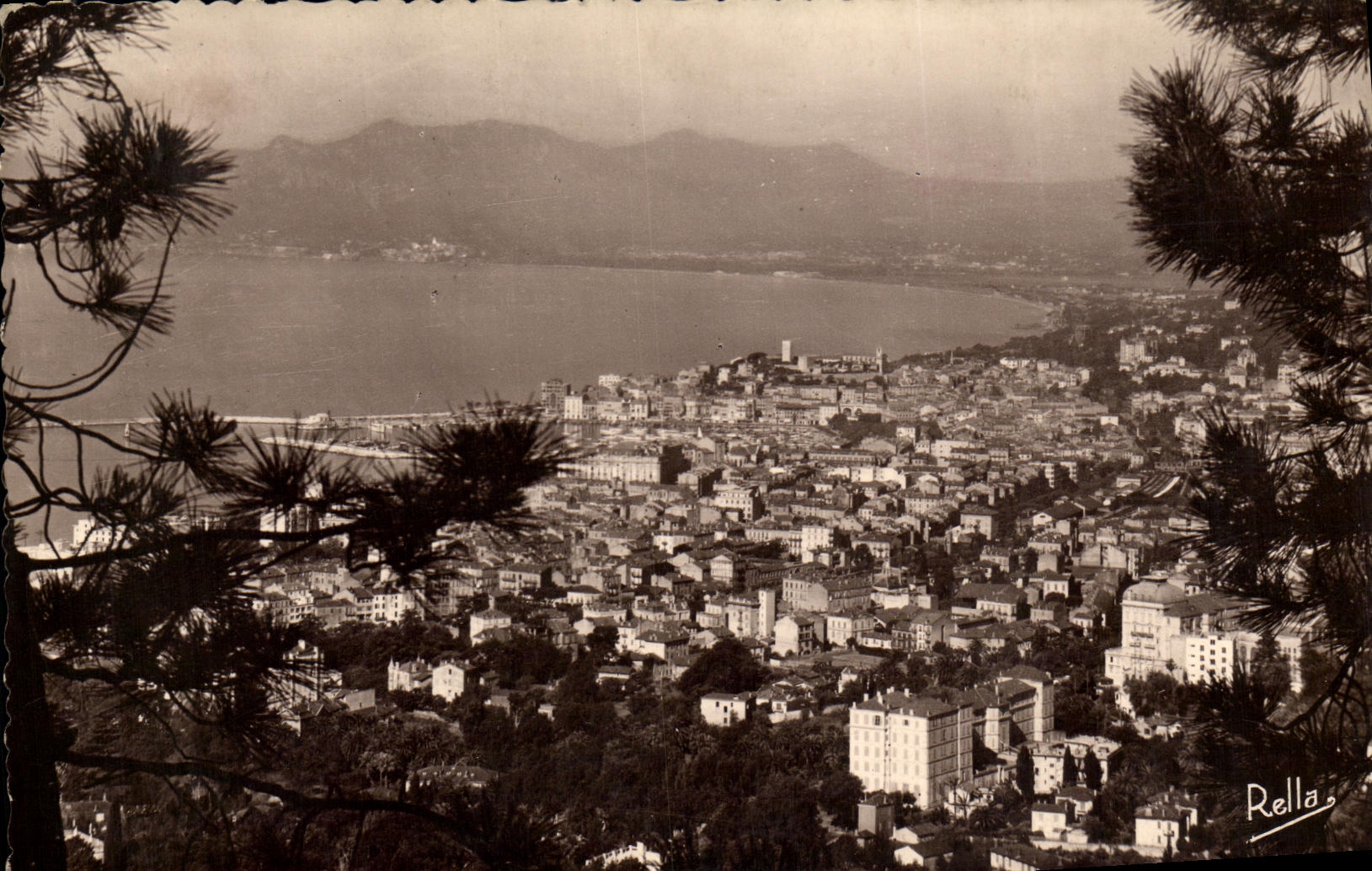 VINTAGE POSTCARD the Dimension D Cannes Azure View taken of Super Cannes