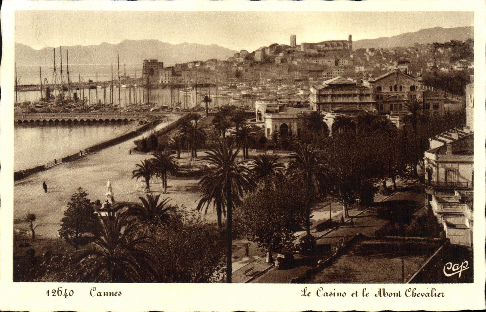 VINTAGE POSTCARD Cannes the Casino and Abont Knight