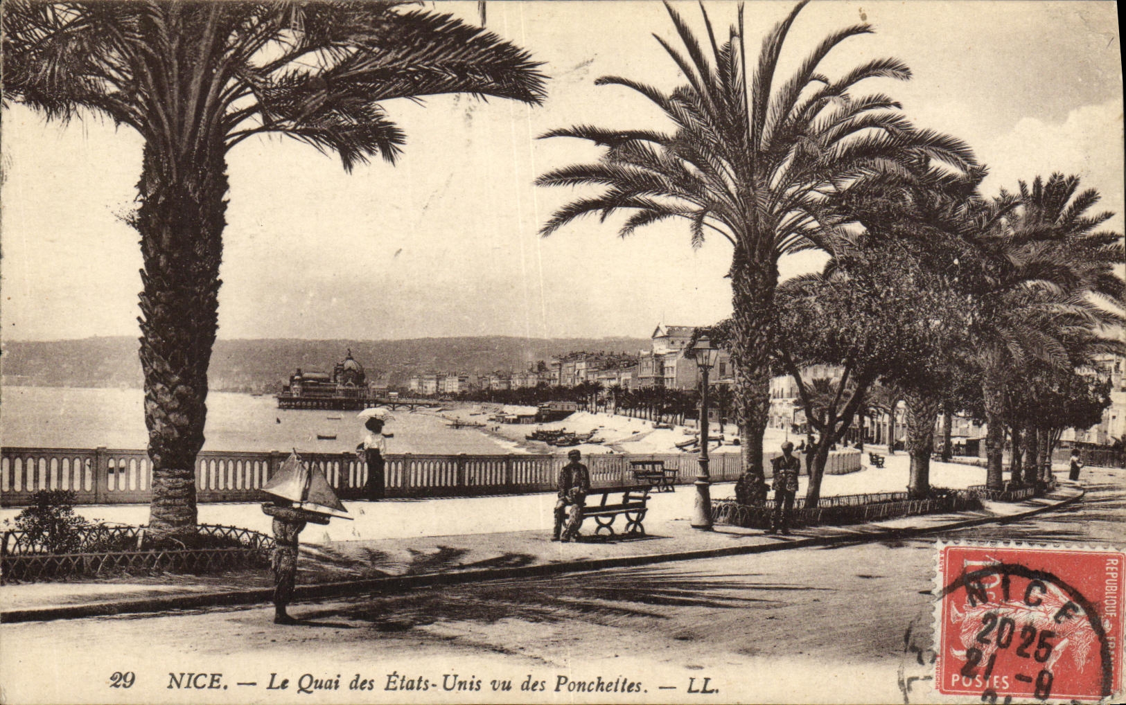 VINTAGE POSTCARD Nice the Quay of the United States Seen of Ponchettes