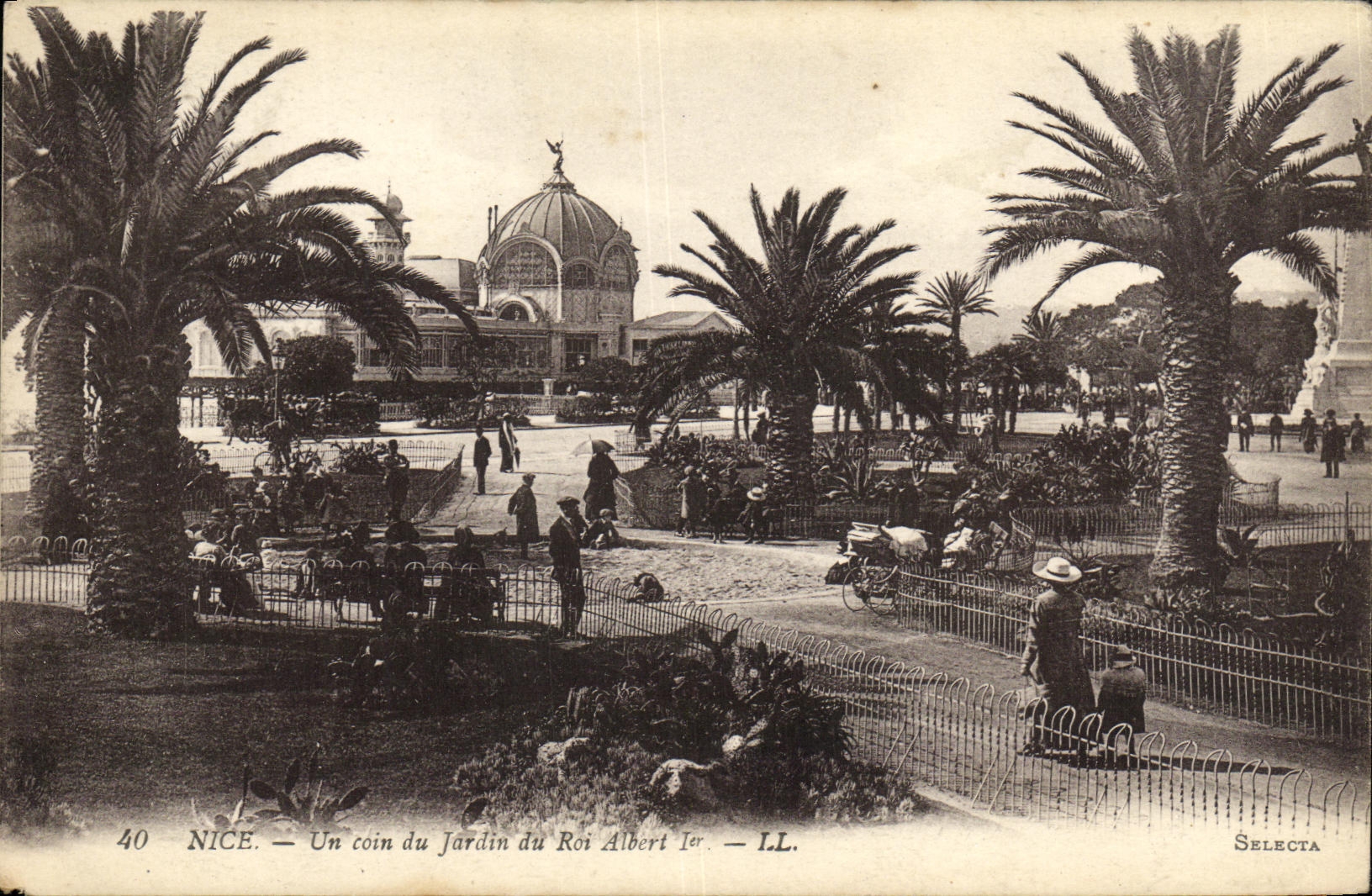 CPA Nice Un Coin du Jardin du Roi Albert 1er