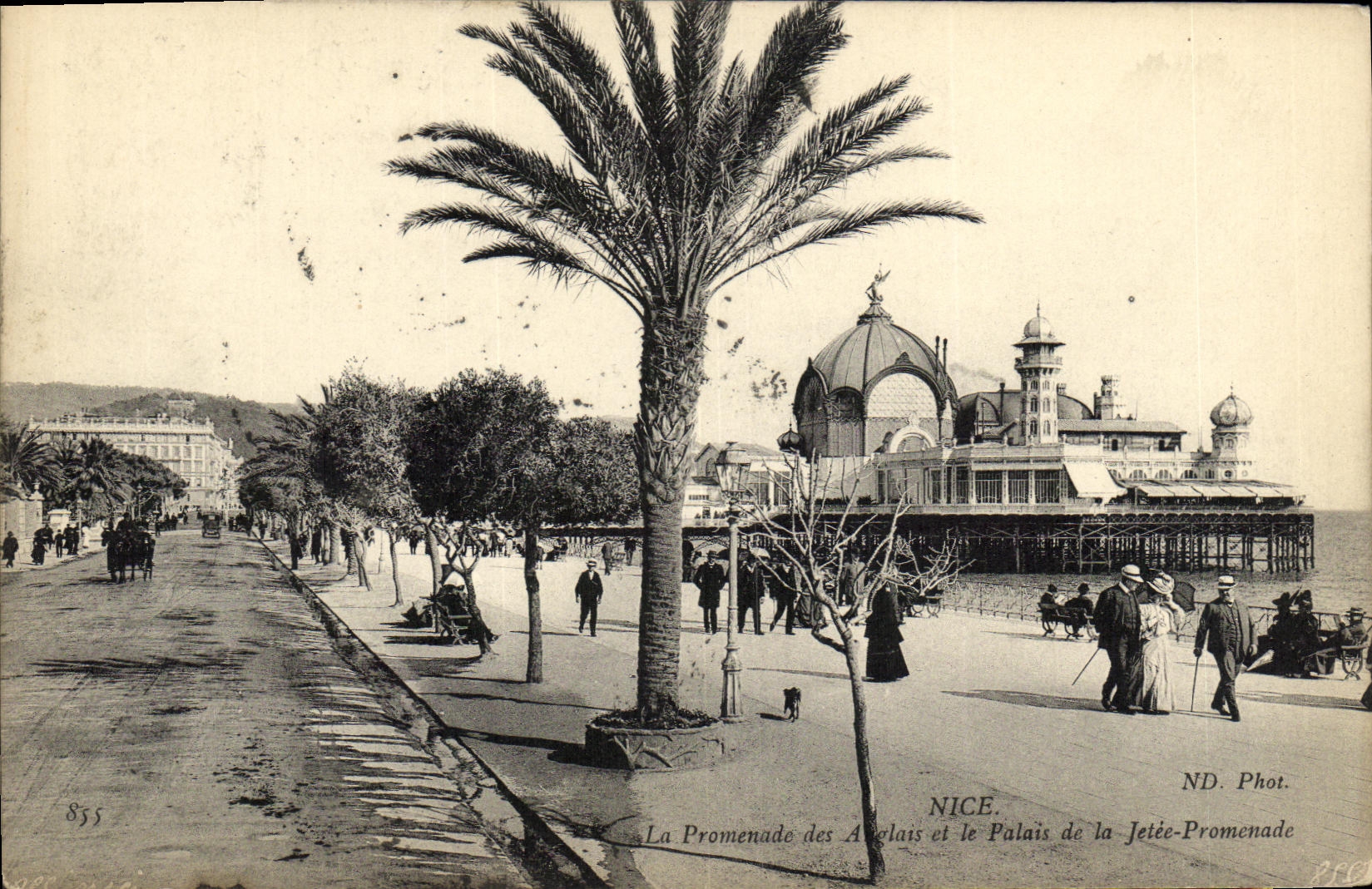 VINTAGE POSTCARD Nice the Walk of Aiglans and the Palate of the pier walk