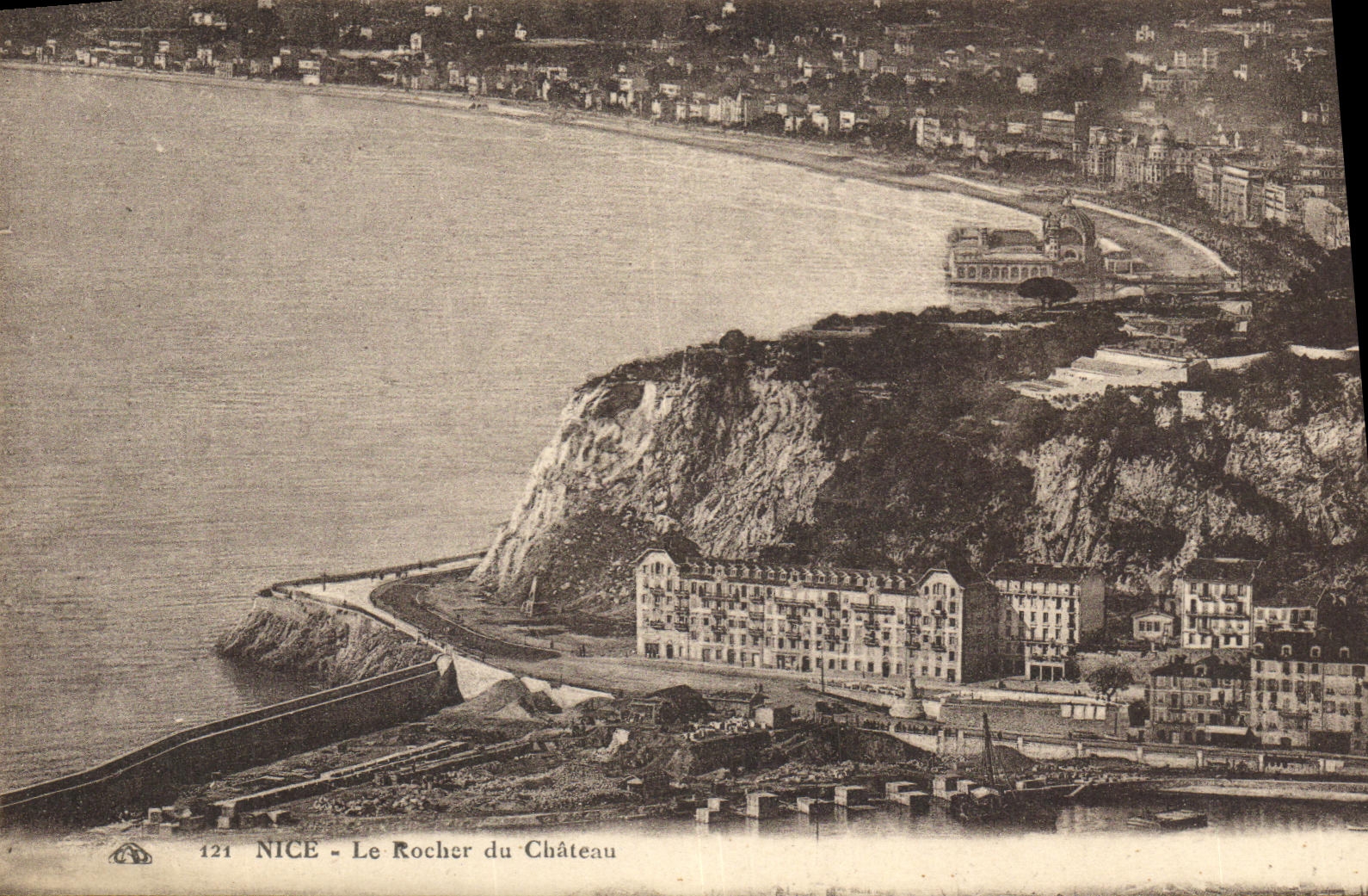 POSTAL de la VENDIMIA Niza la roca del castillo