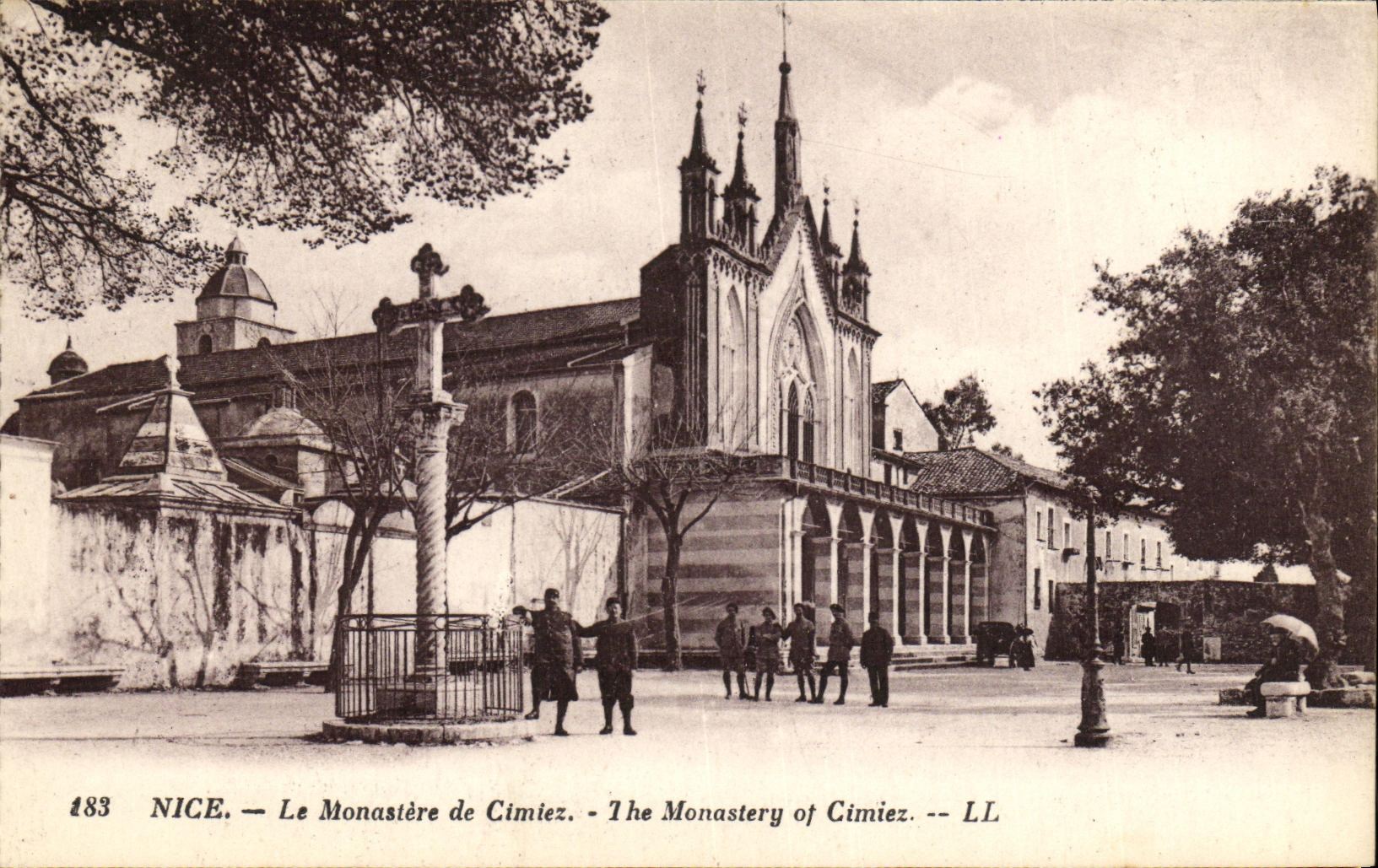 CPA Nice Le monastere de Cimiez