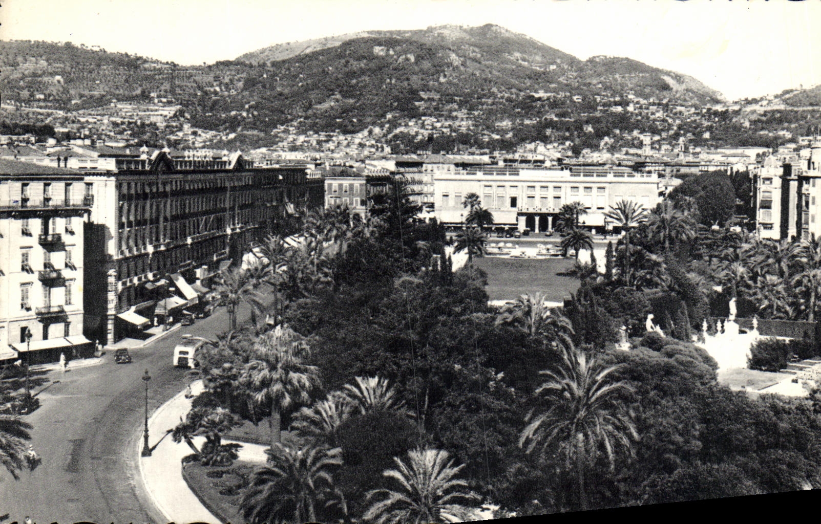 CPA Nice Jardins Albert 1er et le theatre