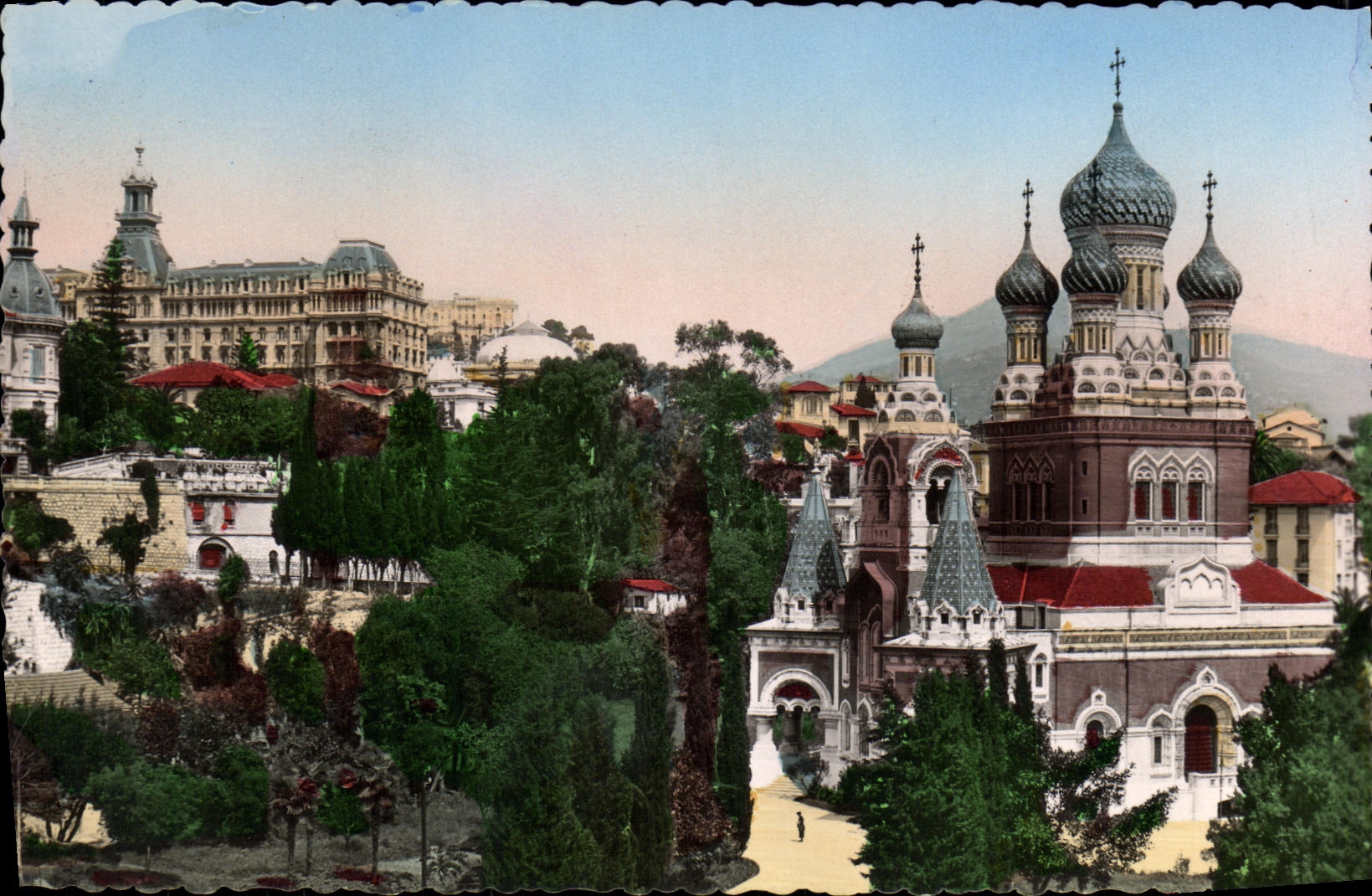 CPA Nice L Eglise Russe Parc Imperial et Lycee