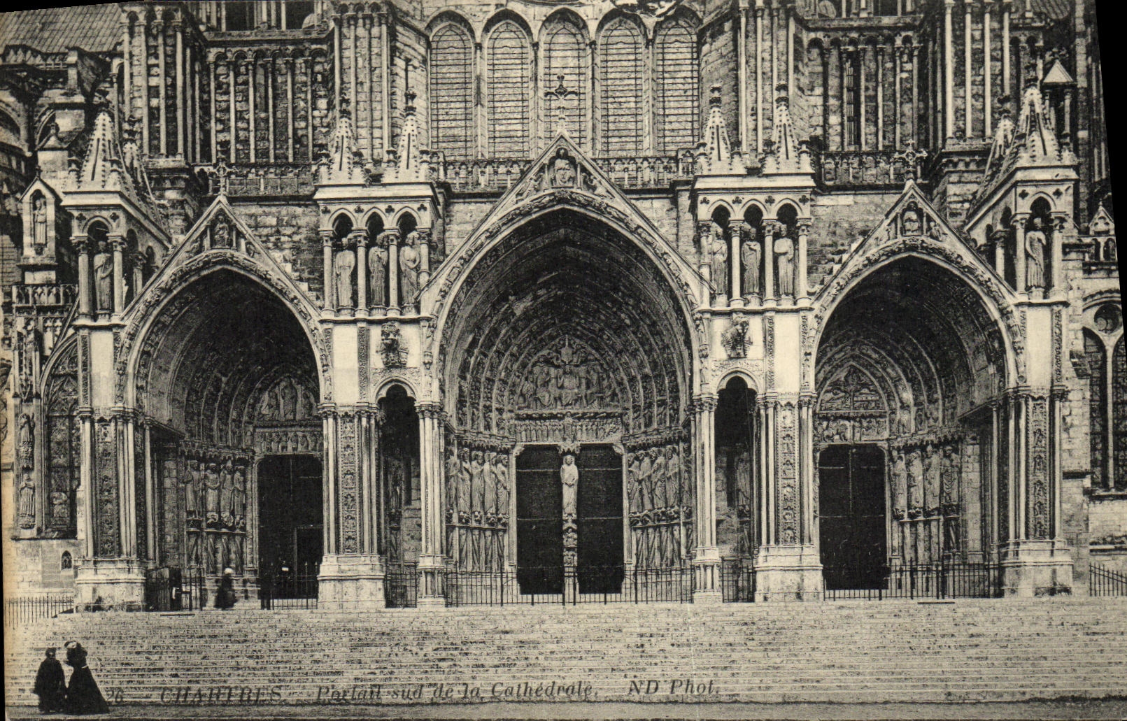 CPA Chartres Portail sud de la Cathedrale