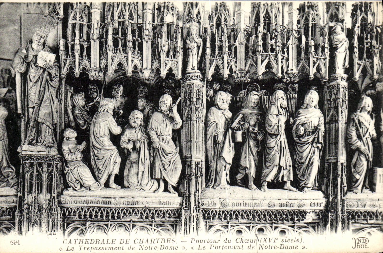 CPA Cathedrale de Chartres Pourtour du Choeur XVl e siecle Le trepassement de Notre Dame Le portement de Notre Dame