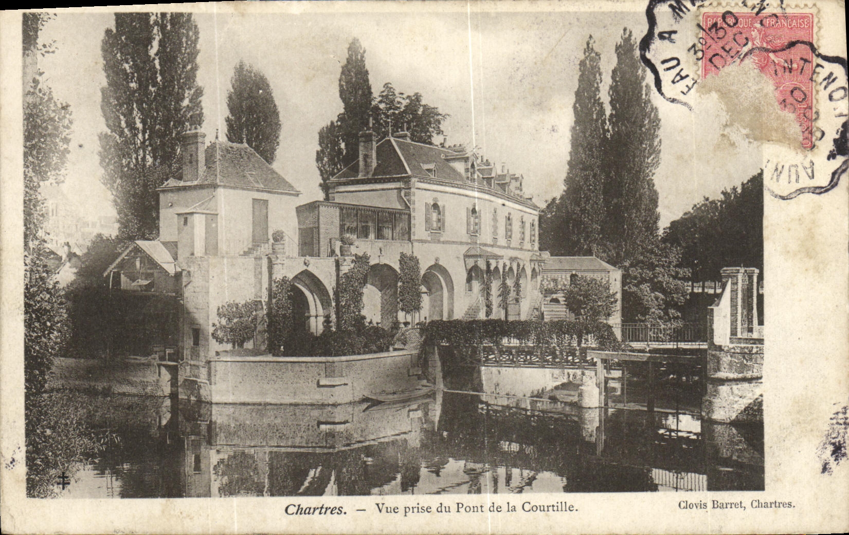 CPA Chartres Vue prise du Pont de la Courtille
