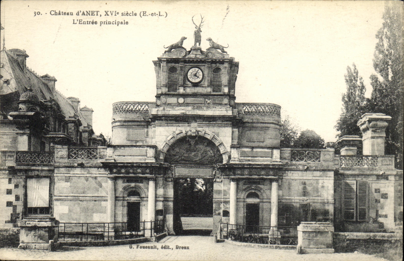 CPA Chateau d Anet L Entree Principale