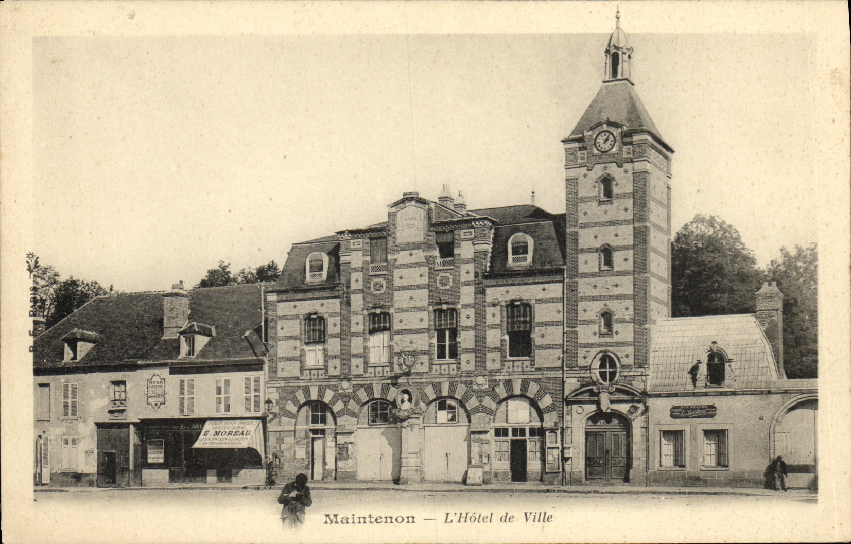 CPA Maintenon L Hotel de Ville
