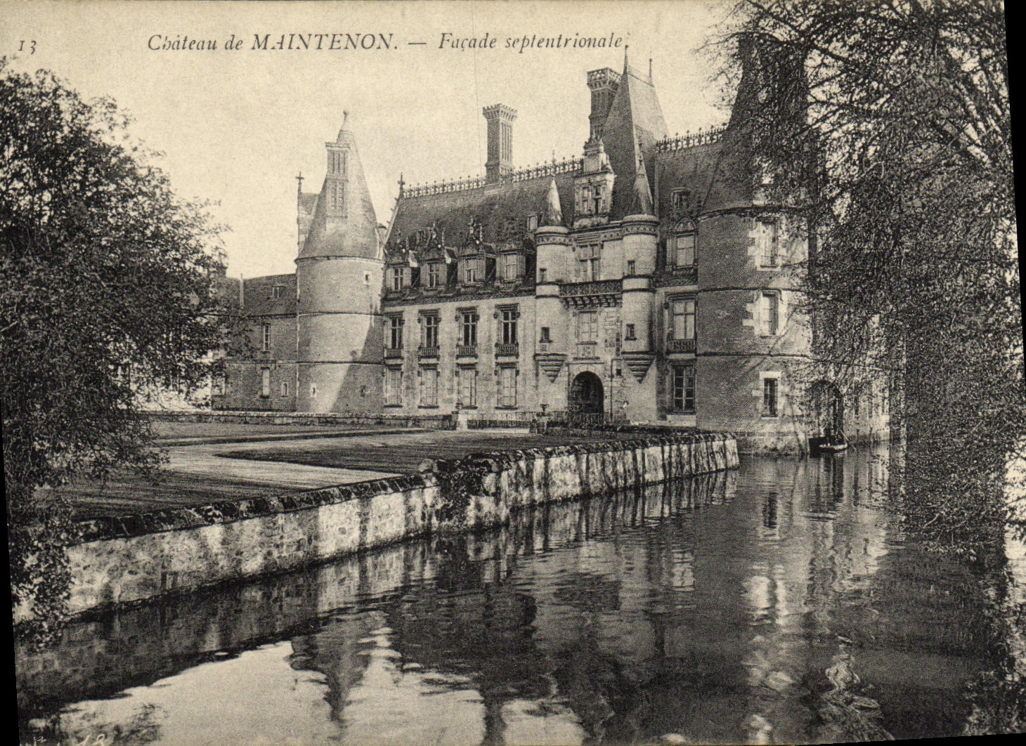 CPA Maintenon Chateau Facade Septentrionale