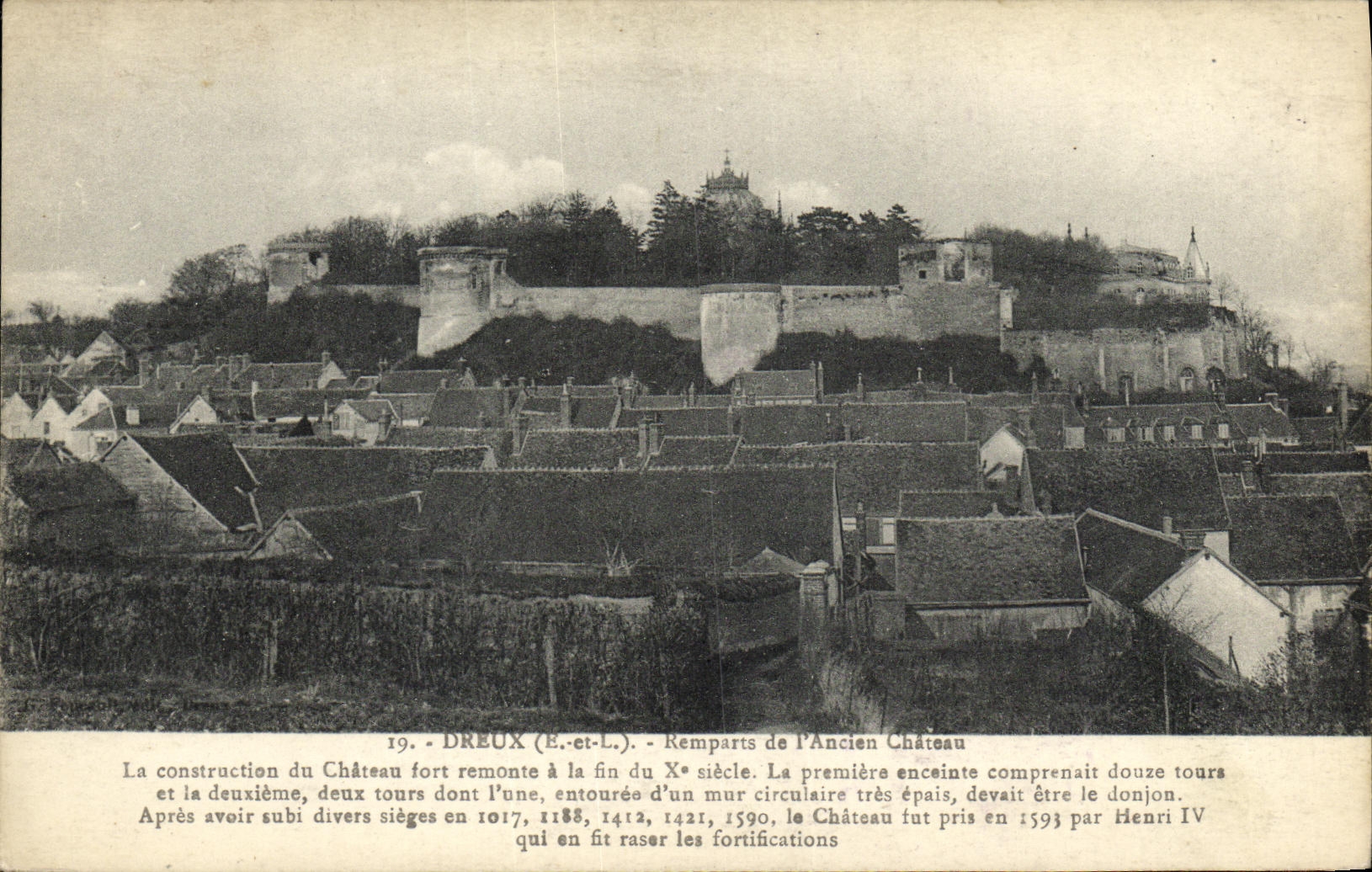 Las paredes de Dreux de la POSTAL de la VENDIMIA de L ancienc se escudan