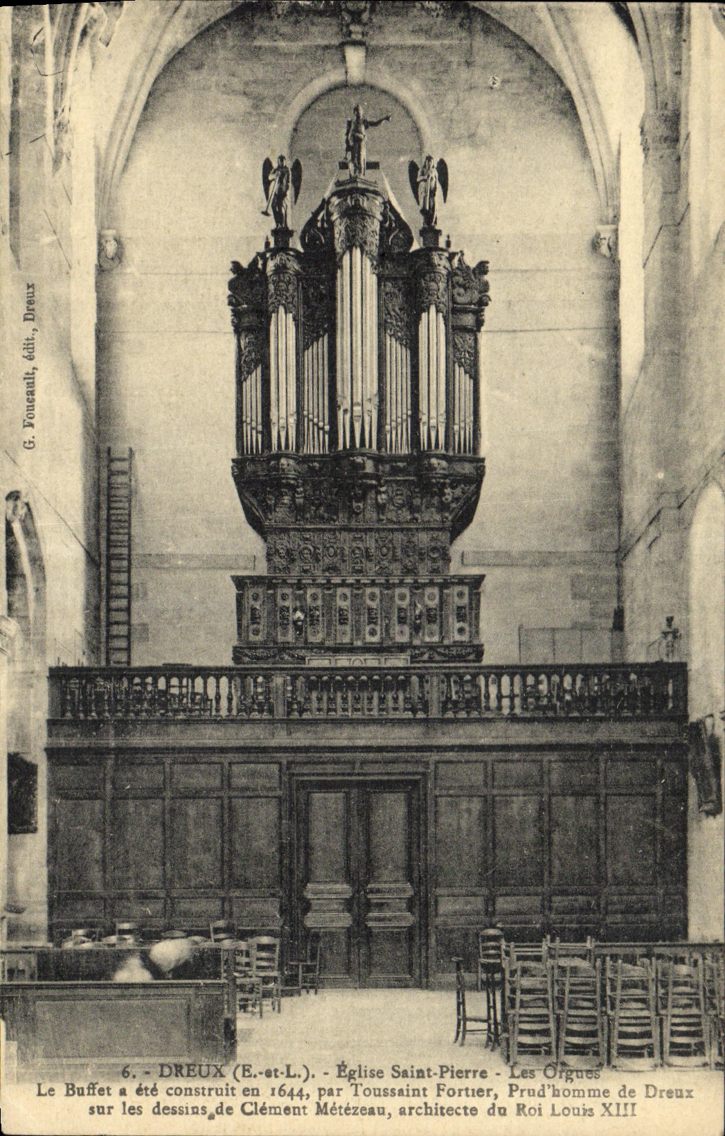 Castillo de la POSTAL de la VENDIMIA del organo del Saint Pierre de la iglesia de Dreux