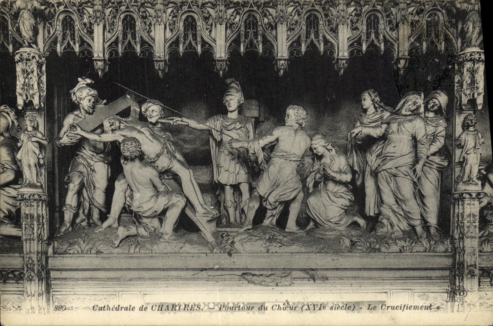 CPA Chartres Cathedrale Pourtour du choeur Le crucifiement