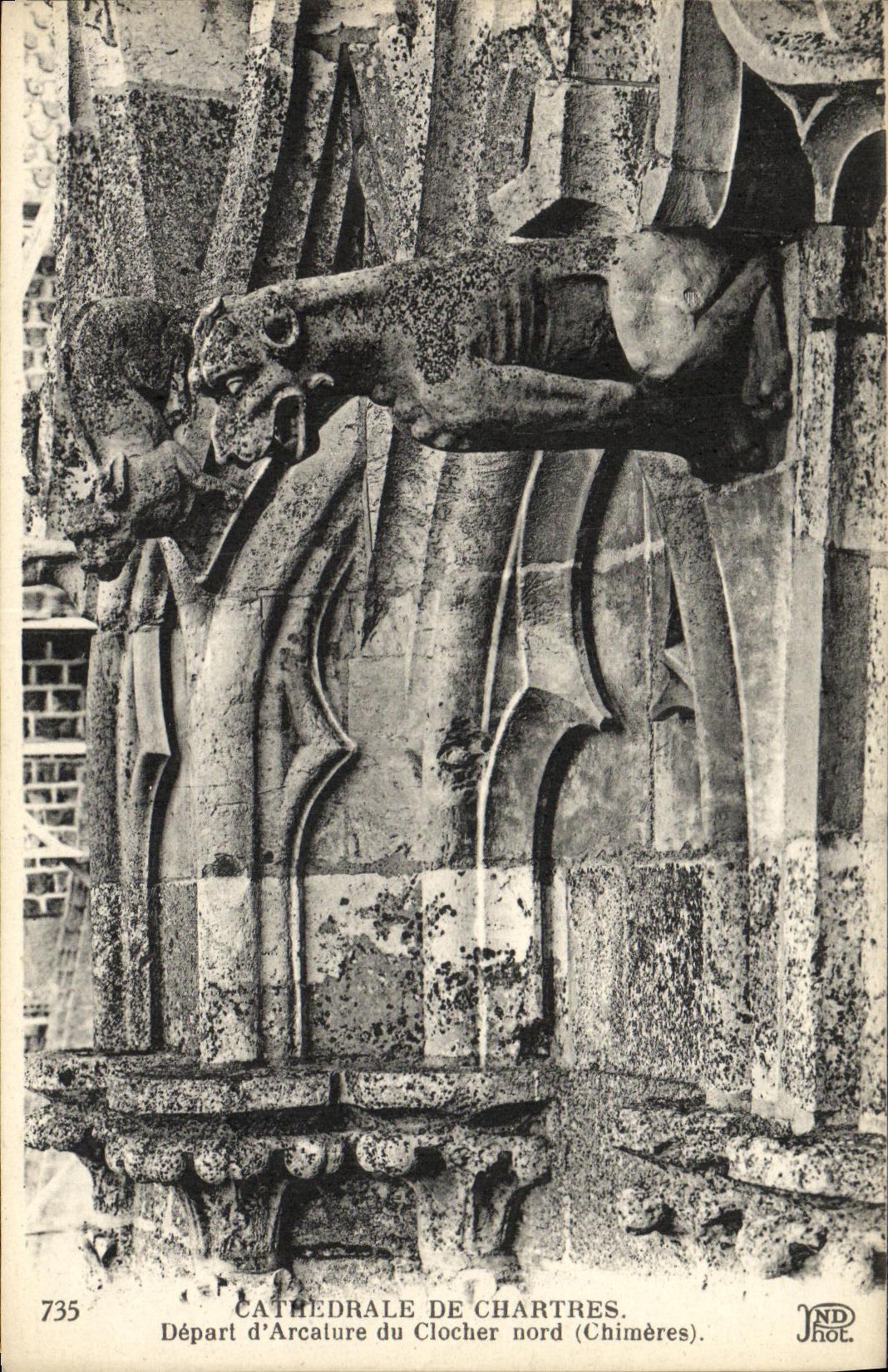 CPA Chartres Cathedrale Depart d Arcature du Clocher nord Chimeres