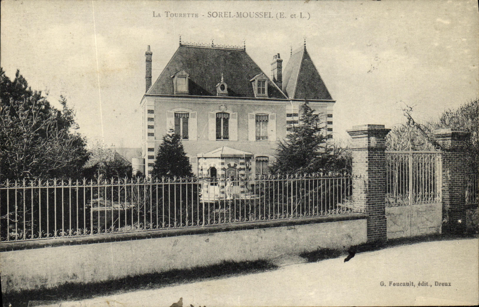 CPA La Tourette Sorel Moussel 