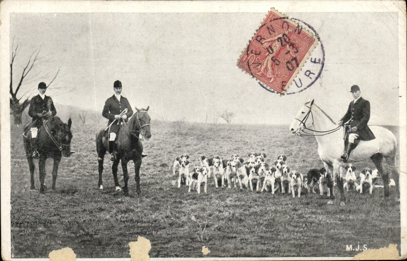 CPA Chasse a Courre Chiens Chevaux