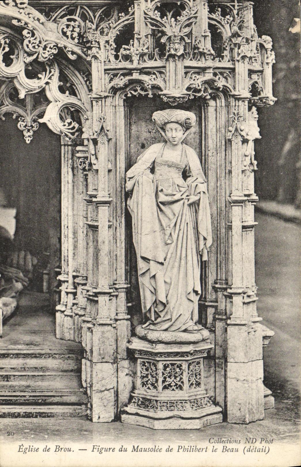 CPA Eglise de Brou Figure du Mausolee du Philibert le Beau
