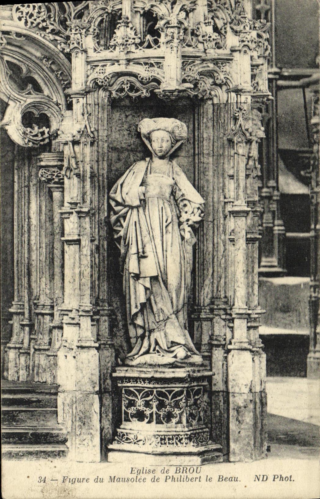 CPA Eglise de Brou Figure du Mausolee de Philibert le Beau