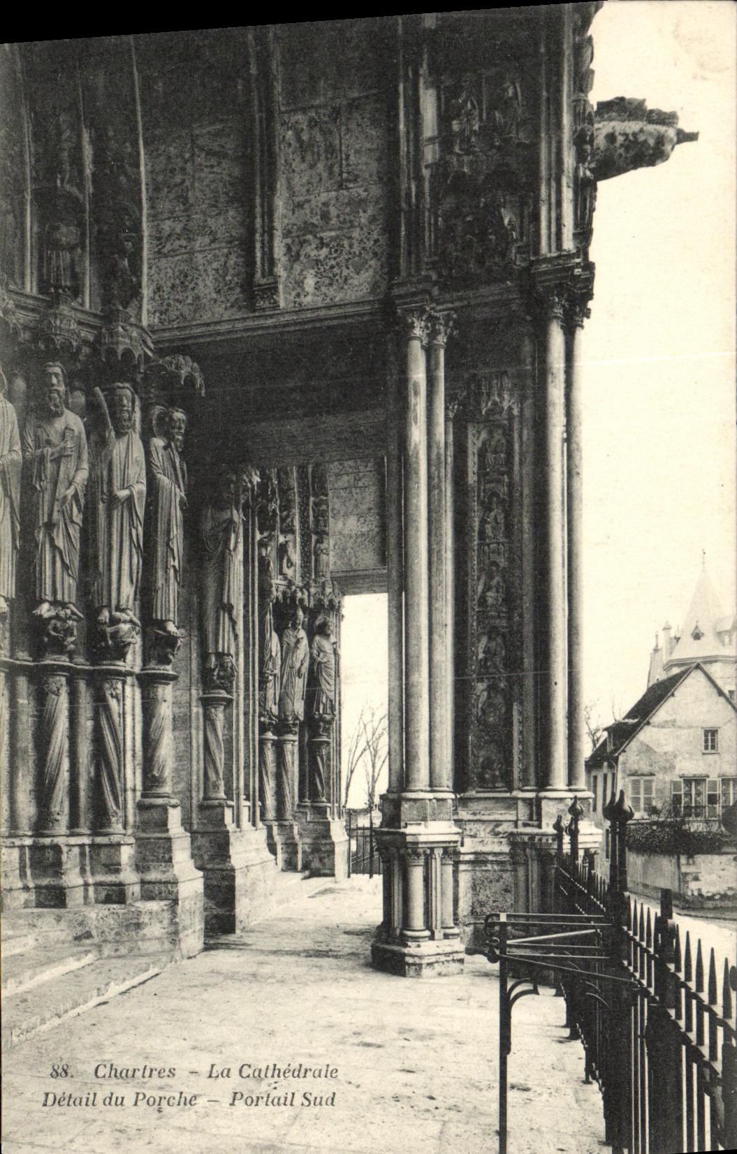 CPA Cathedrale de Chartres Detail du porche Portail Nord