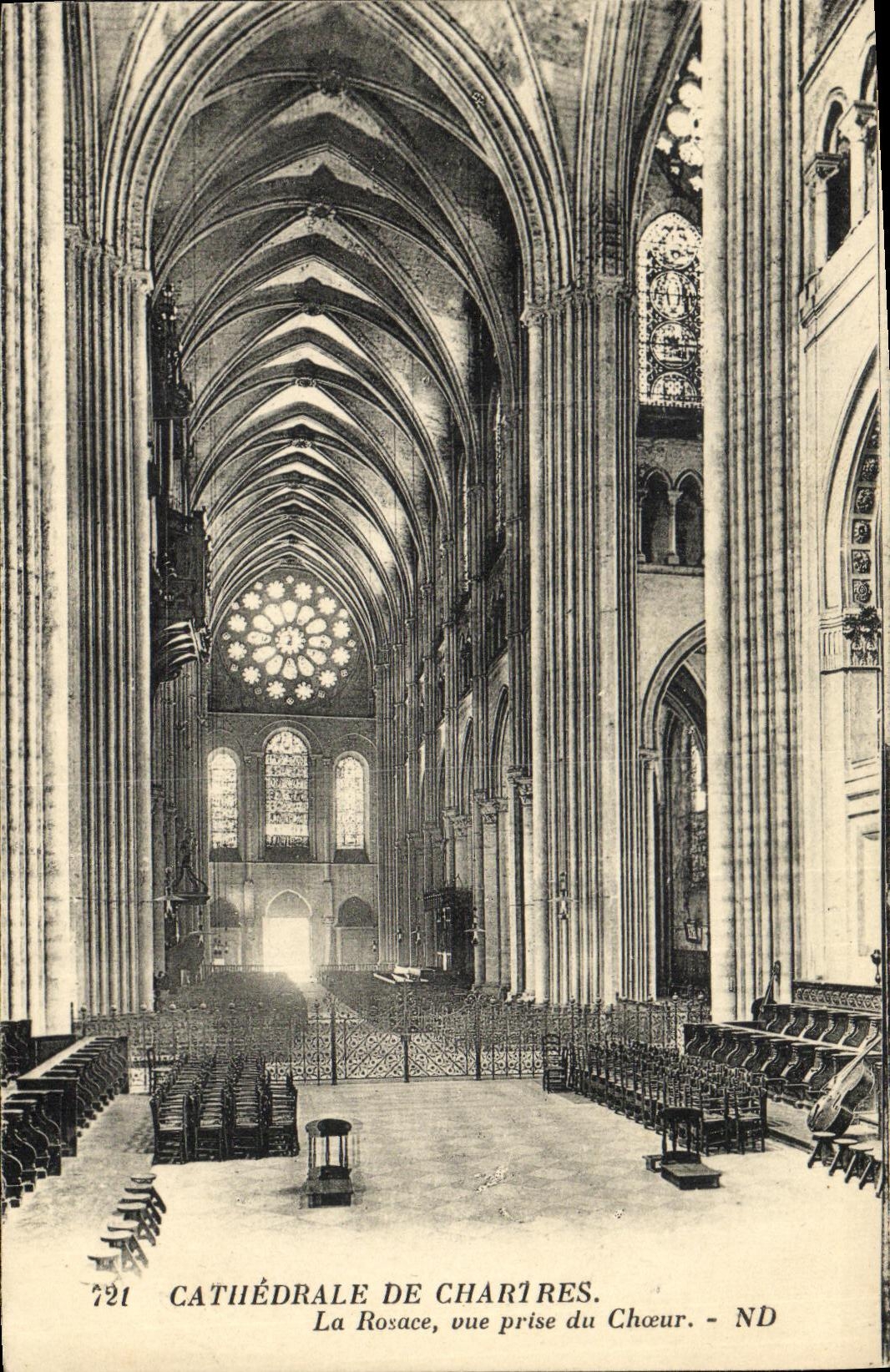 CPA Cathedrale de Chartres La Rosace Une Prise du Choeur