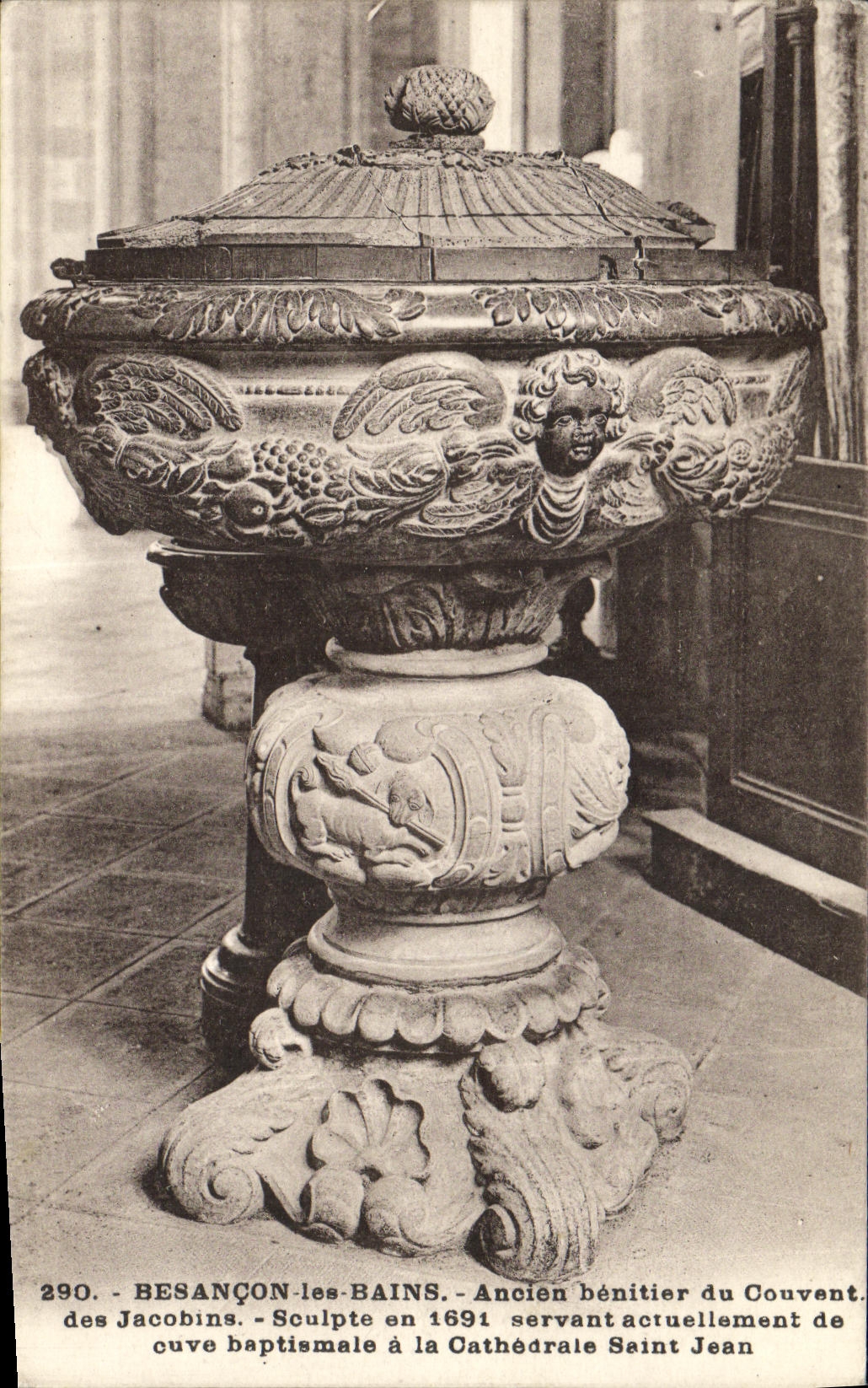 CPA Besancon les Bains Ancien Benitier du Couvent des Jacobins