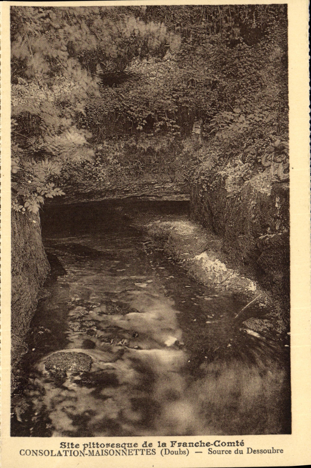 CPA Consolation Maisonnettes Source du Dessoubre