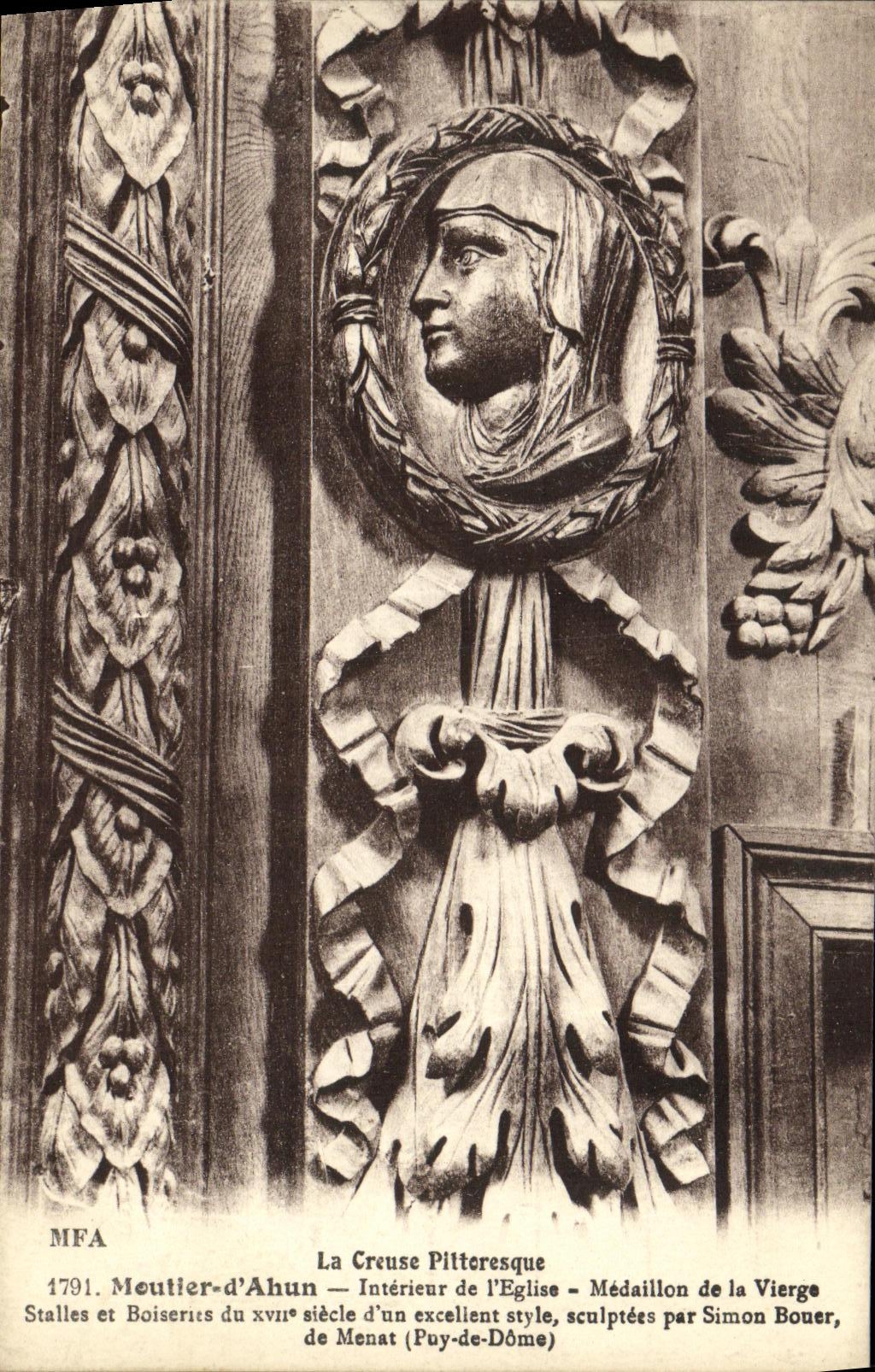 CPA Moutier d Ahun Interieur de L Eglise Medaillon de la Vierge Stalles et Boiseries