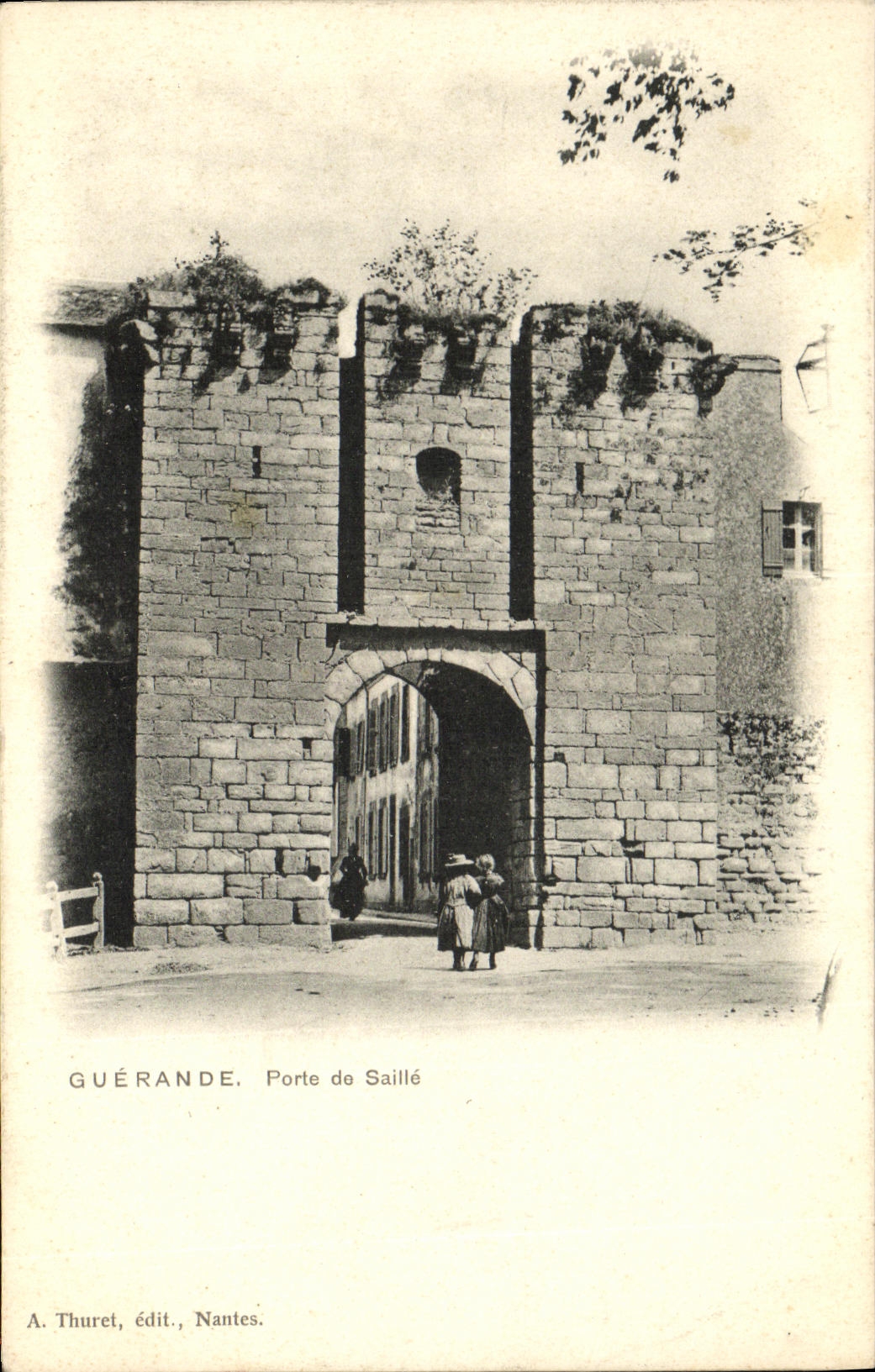 CPA Guerande Porte de Saille