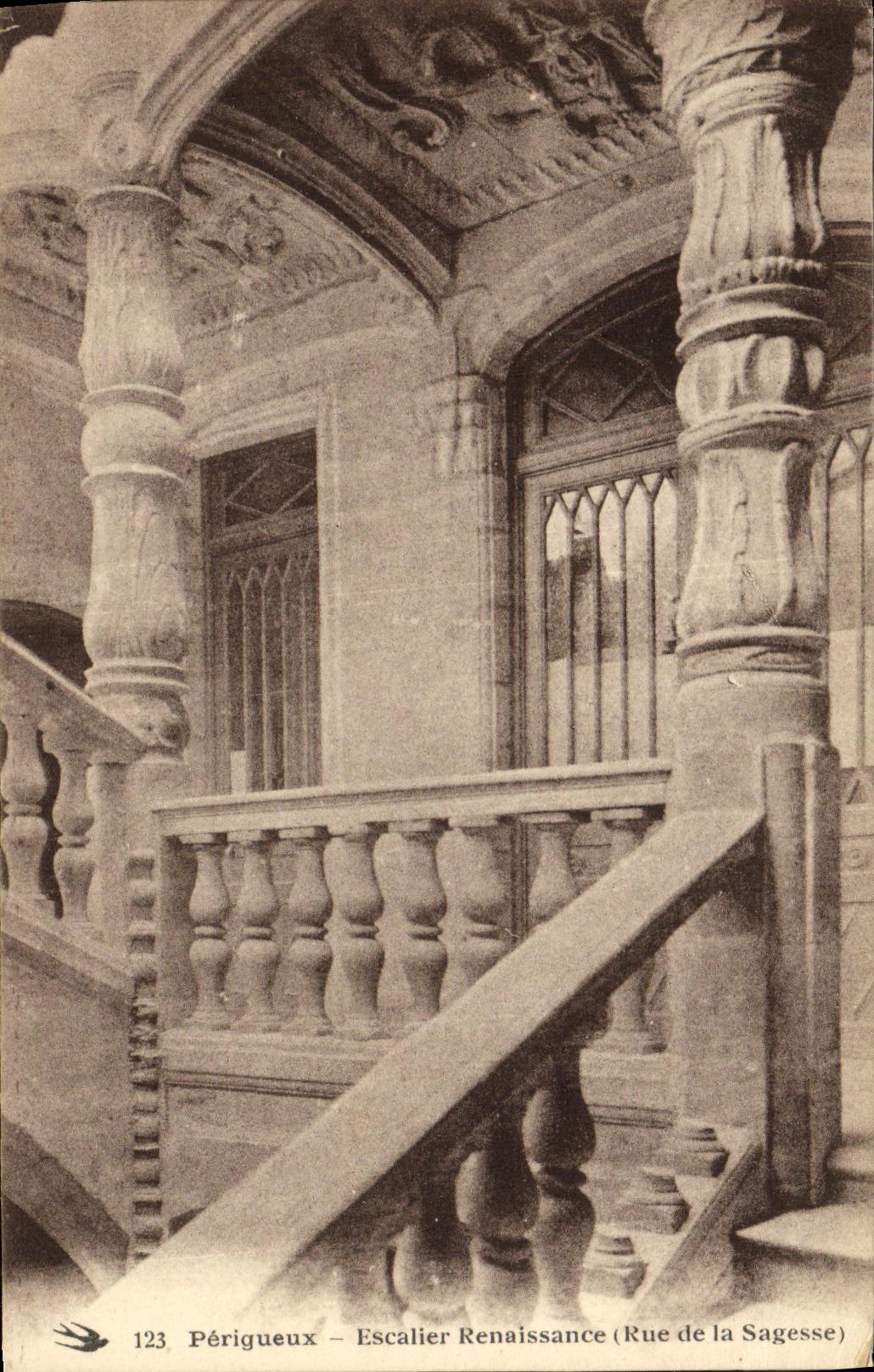 CPA Perigueux Escalier Renaissance Rue de ls Sagesse