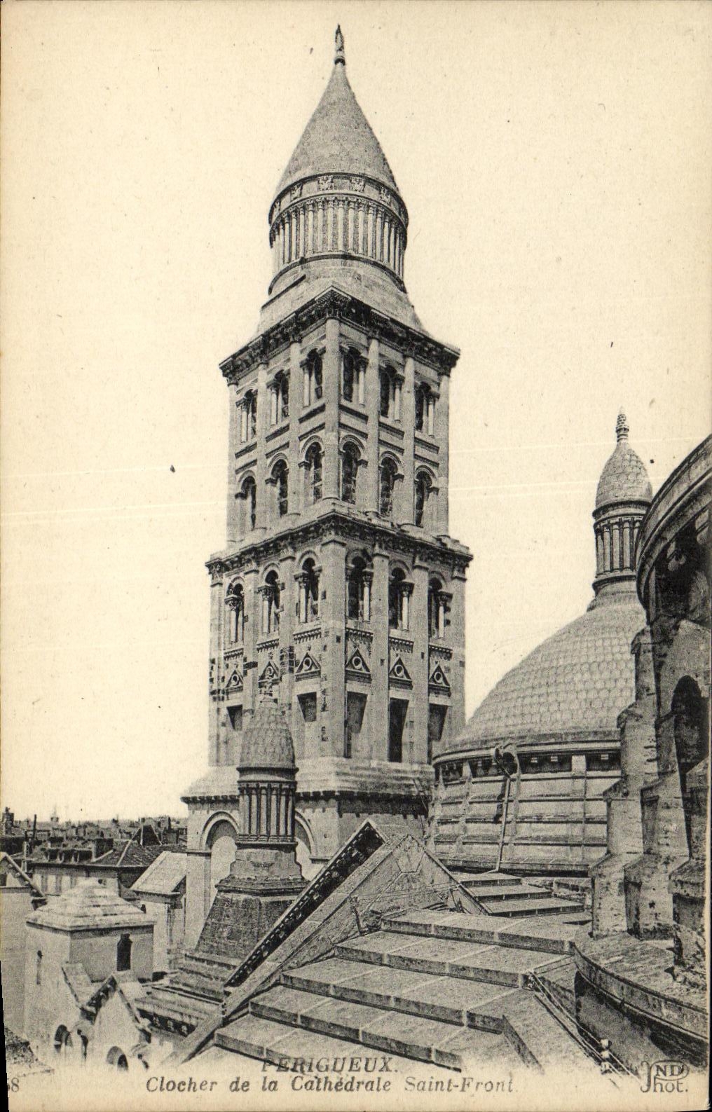 CPA Perigueux Clocher de la Cathedrale Saint Front