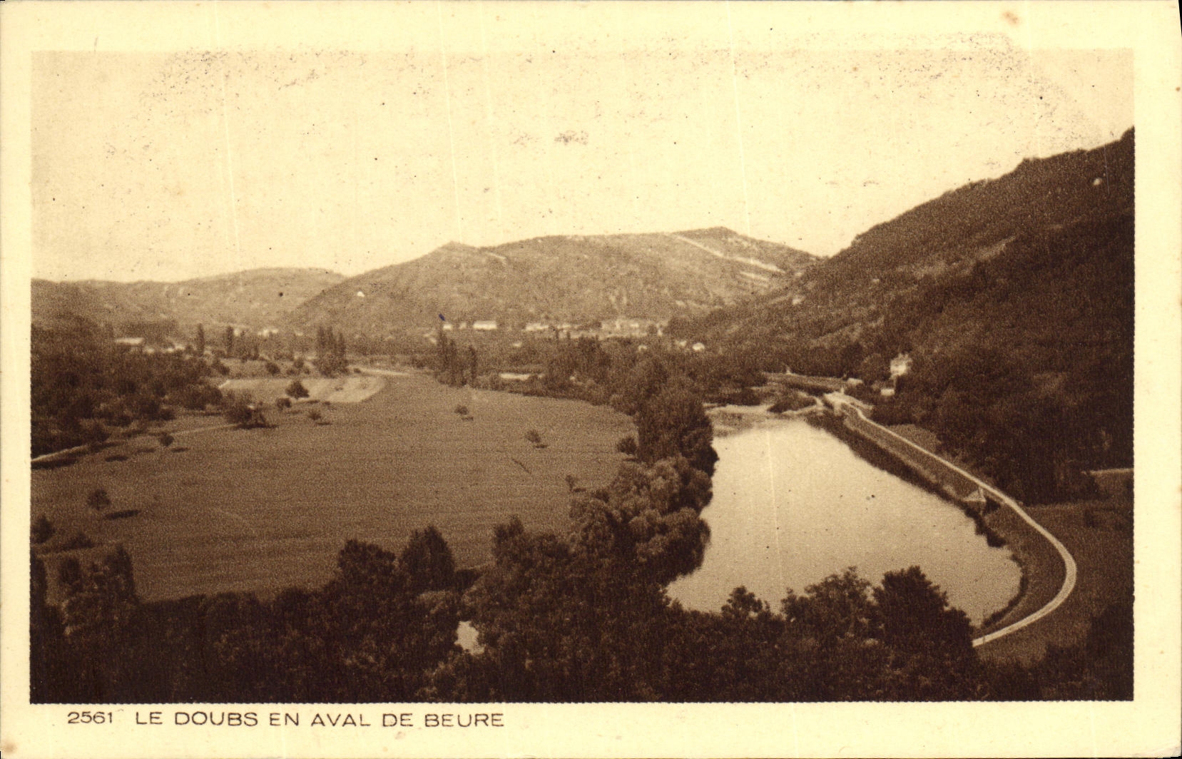 CPA Le Doubs En Aval De Beure