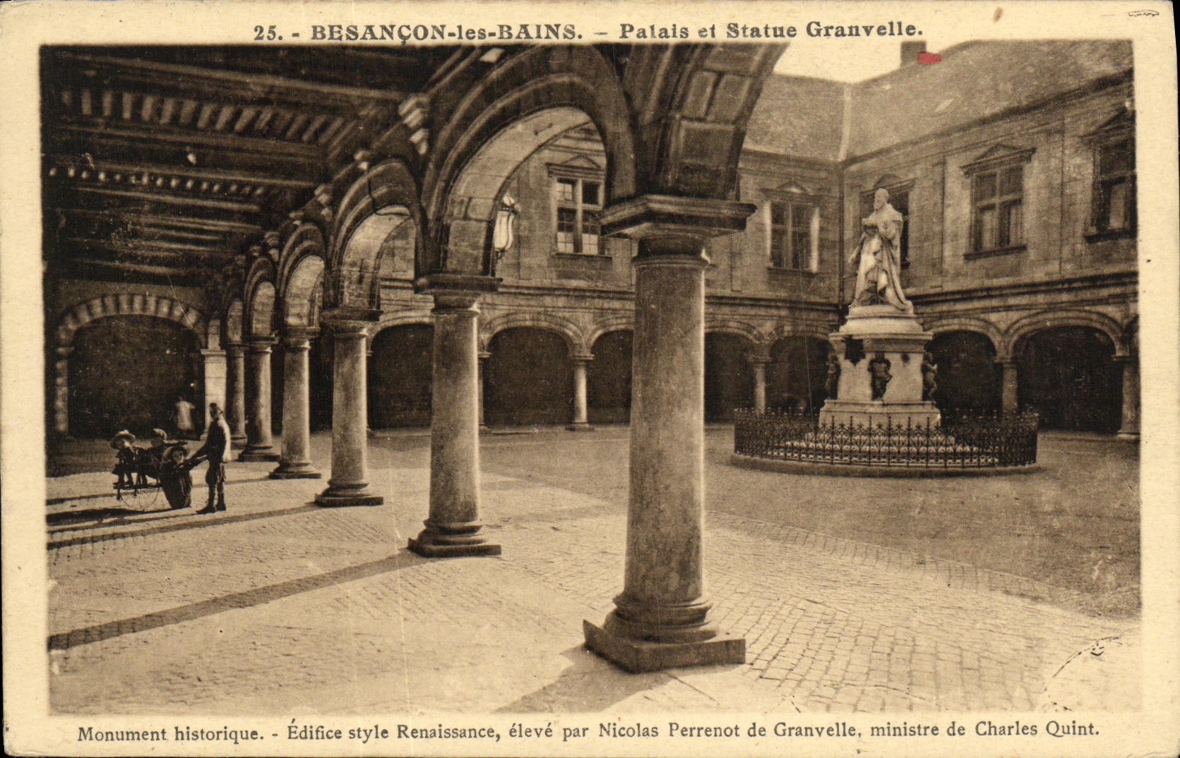 CPA Besancon les Bains Palais et Statue Granvelle