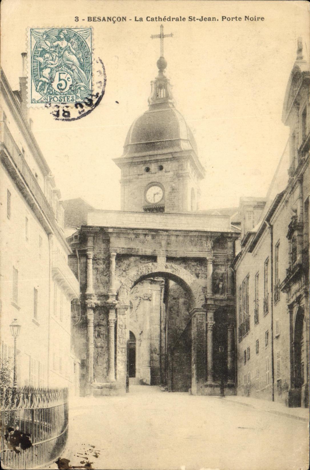 CPA Besancon La Cathedrale St Jean Porte Noire