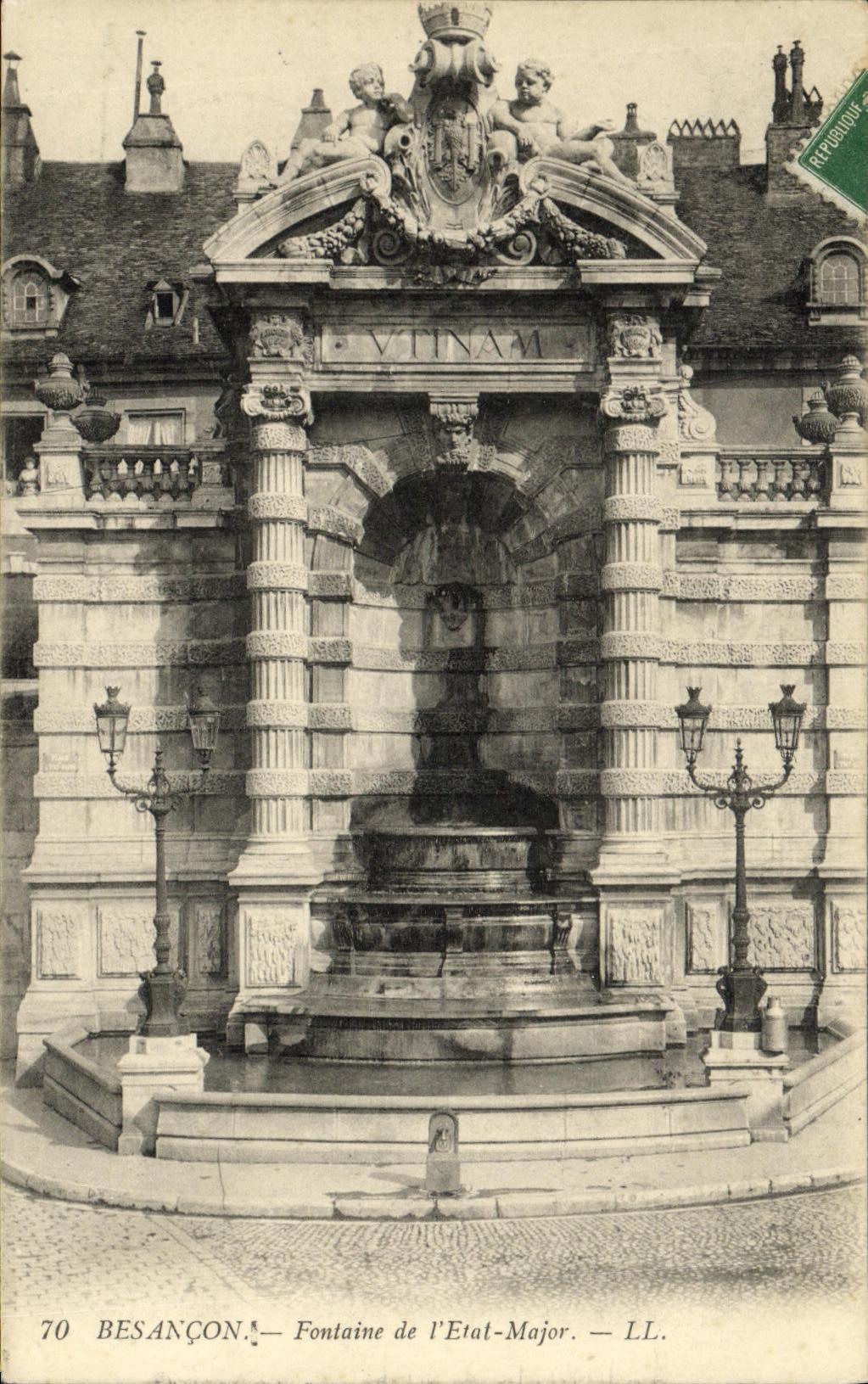 CPA Besancon Fontaine de l Etat Major