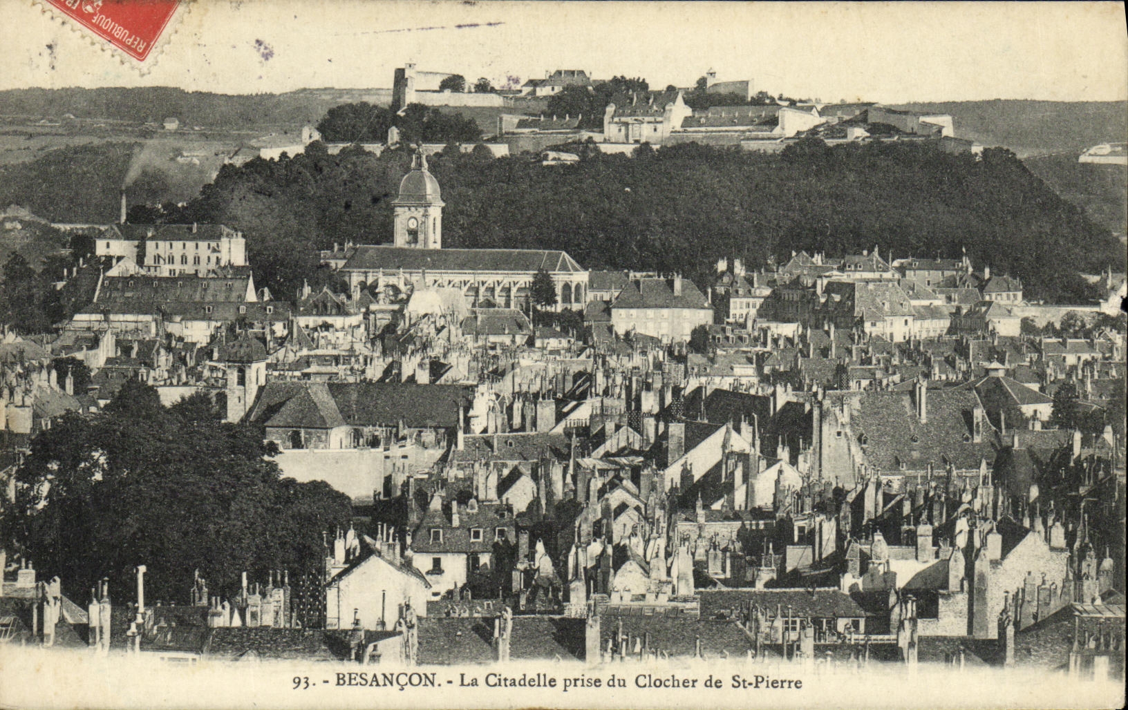 CPA Besancon La Citadelle prise du Clocher de St Pierre