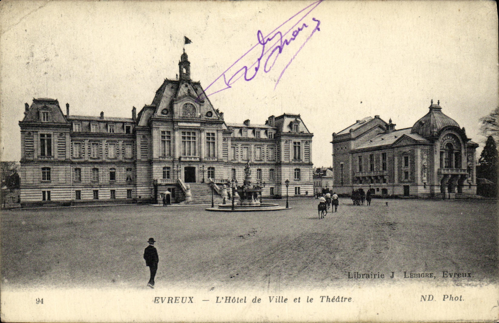 POSTAL Evreux L ayuntamiento y el teatro de la VENDIMIA