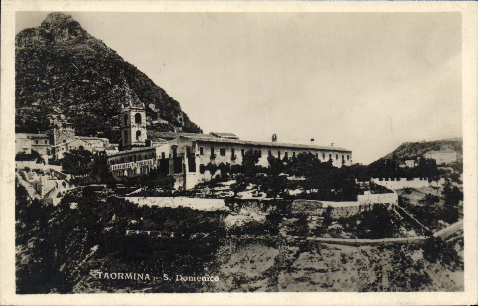 POSTAL Taormina S Domingo de la VENDIMIA