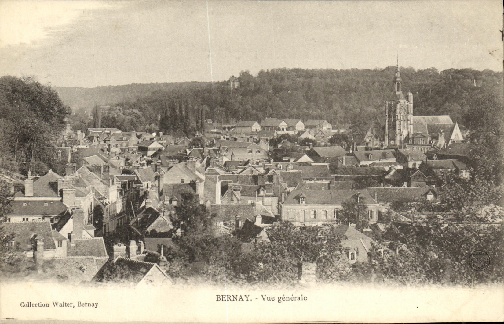 VINTAGE POSTCARD Bernay View