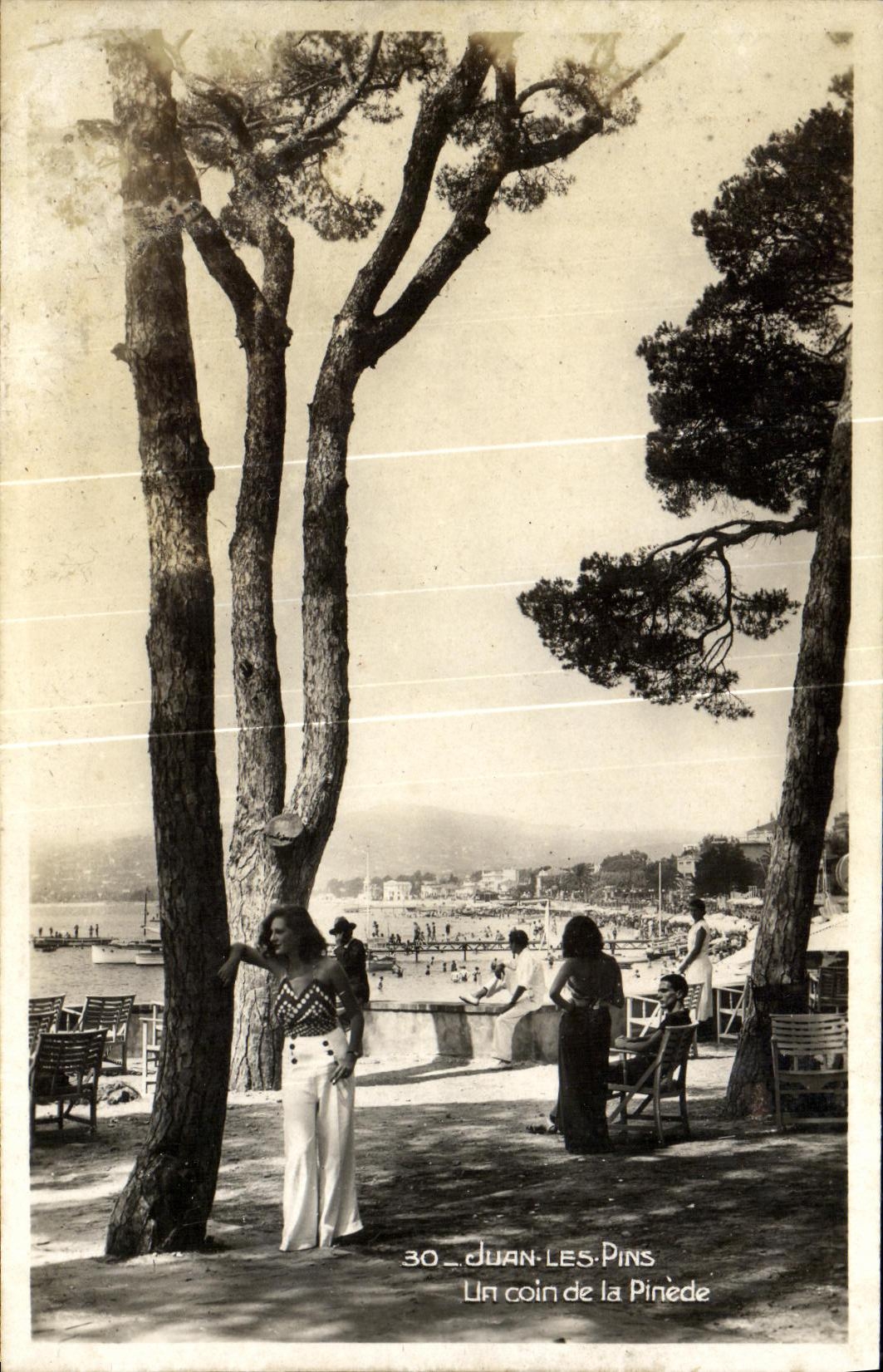 CPM Juan les Pins Un coin de la Pinede