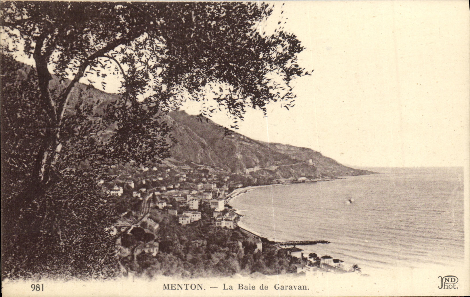 CPA Menton Le Baie de Garavan