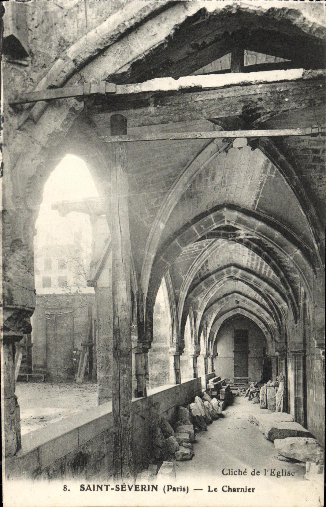 VINTAGE POSTCARD Holy Paris Severin the Mass grave