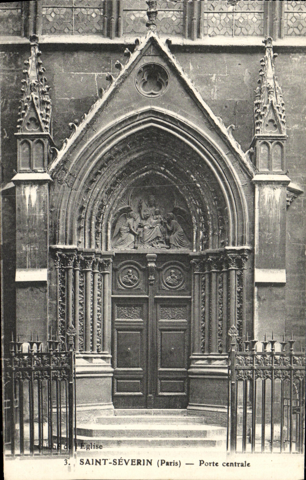 VINTAGE POSTCARD Saint Severin Carries central Paris