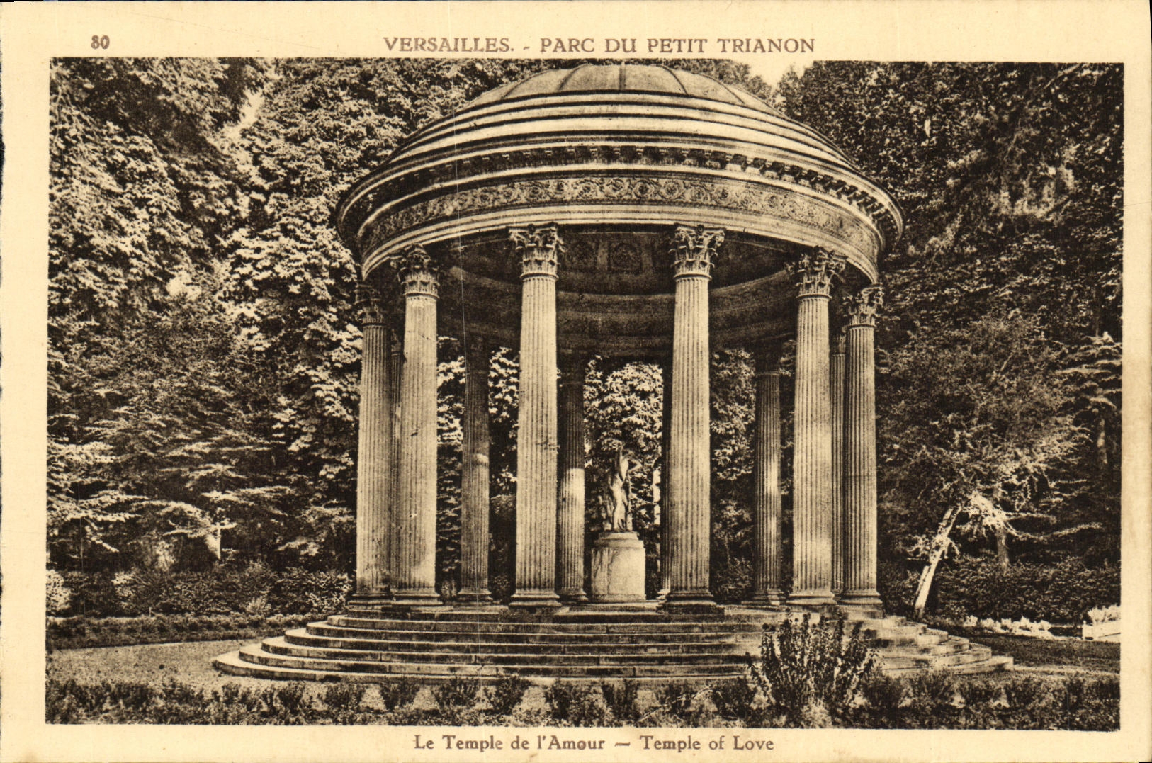 CPA Versailles Parc du Petit Trianon Le Temple de l Amour