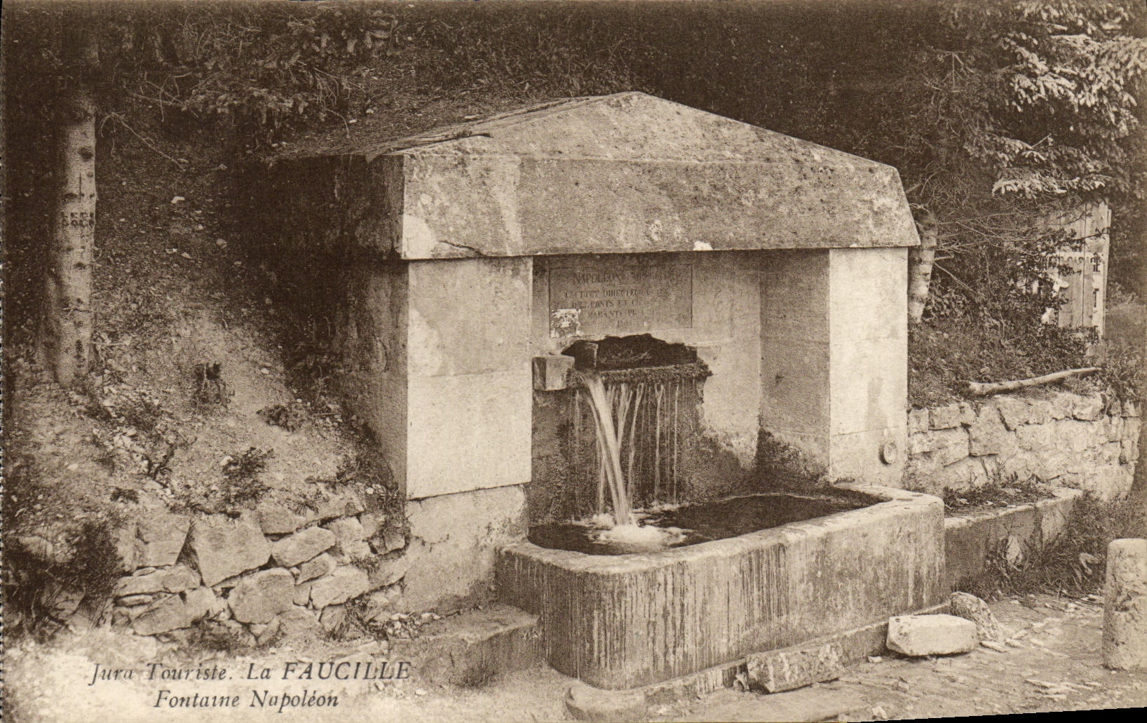 VINTAGE POSTCARD the Jura Tourist the Sickle Napoleon Fountain