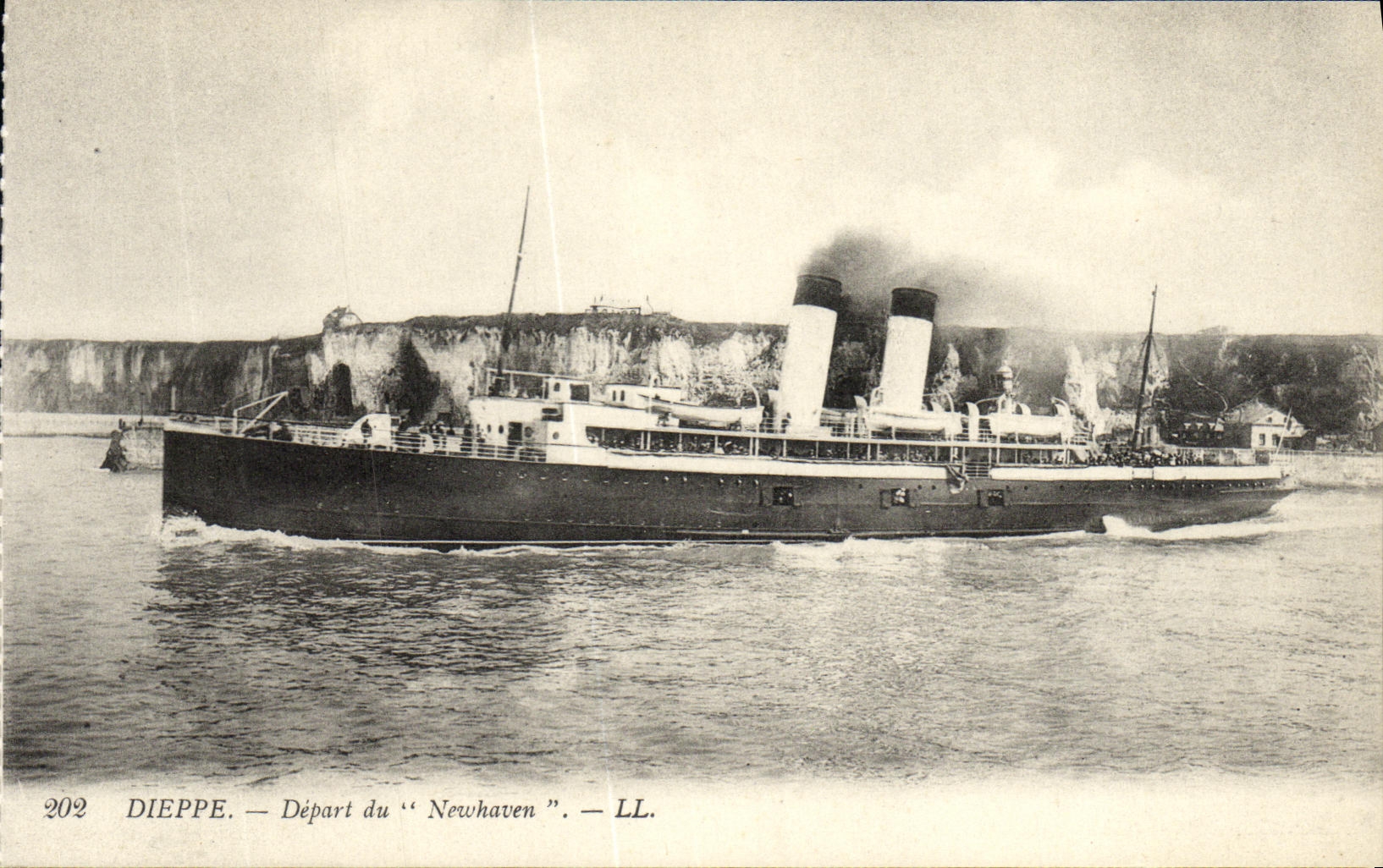 Salida de Dieppe de la POSTAL de la VENDIMIA del barco de New Haven