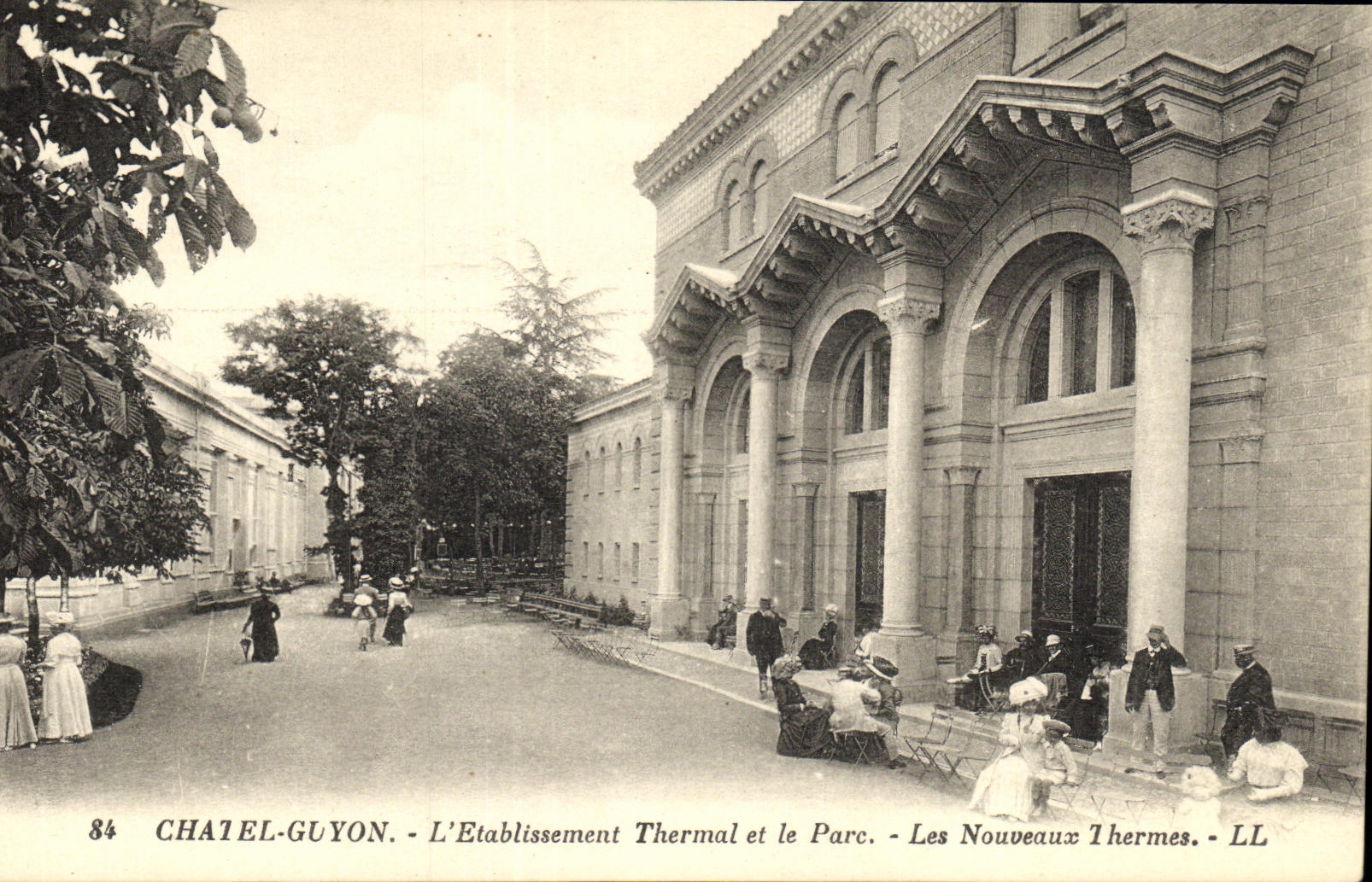 POSTAL Chatel Guyon L establecimiento hidropatico y banos termales de la VENDIMIA del parque los nuevos