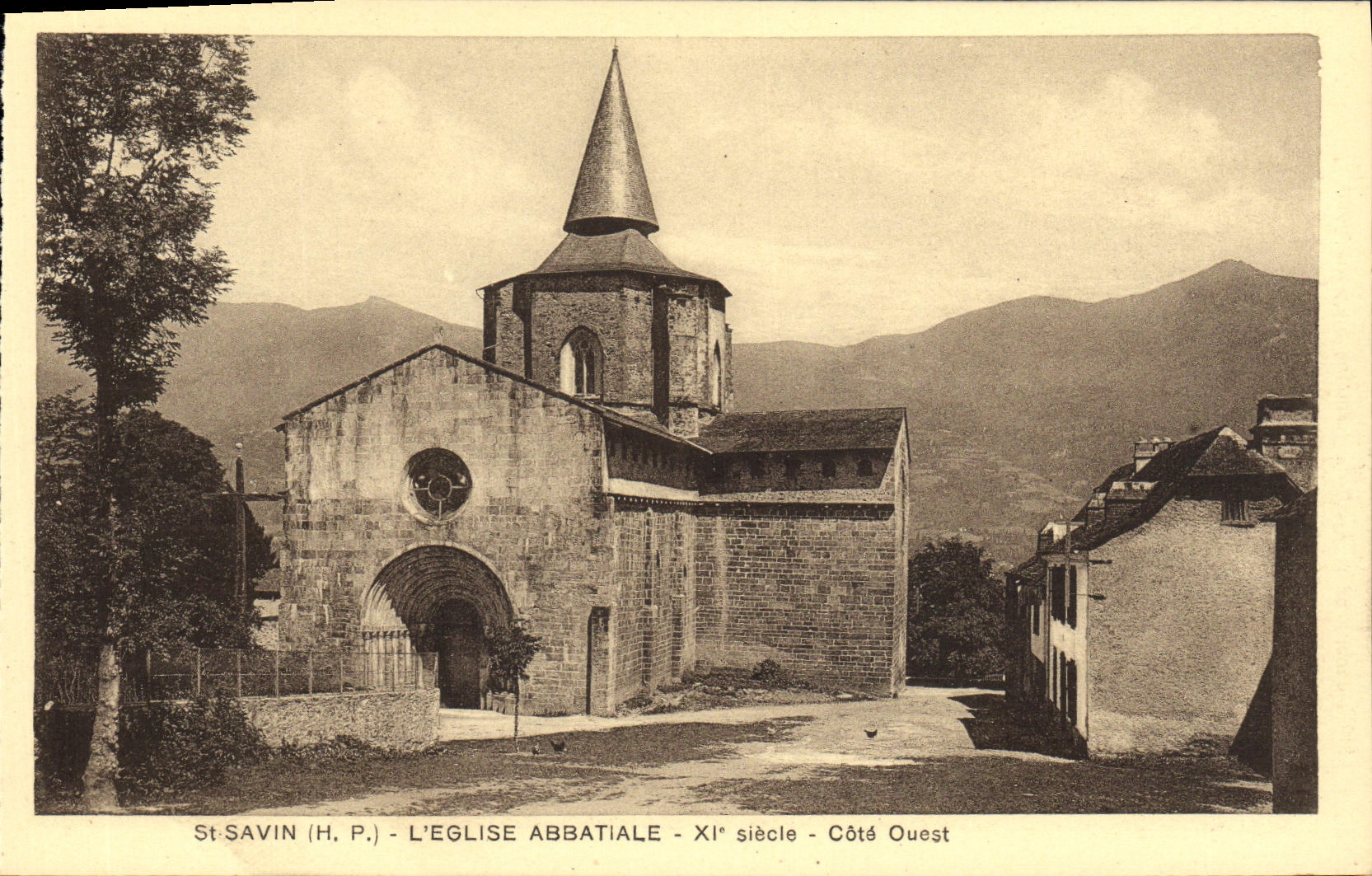 VINTAGE POSTCARD St Savin L Abbey church West coast
