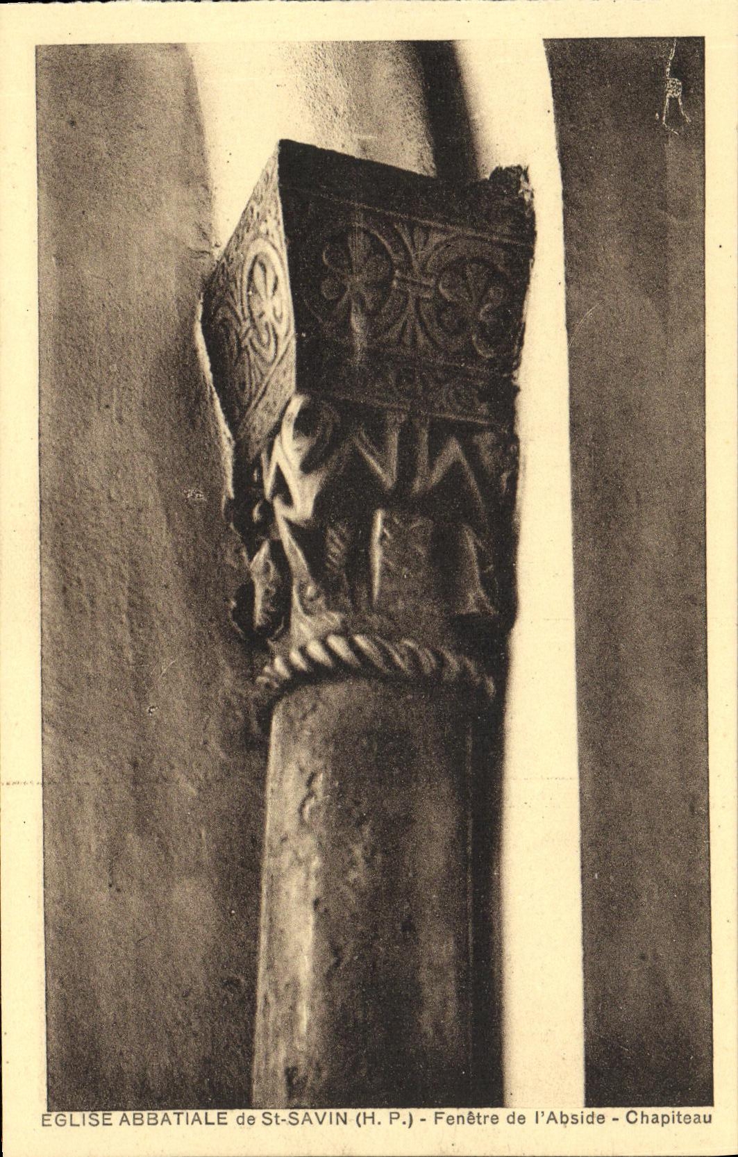 VINTAGE POSTCARD St Savin L Abbey church Fenestrates L Apse Capital